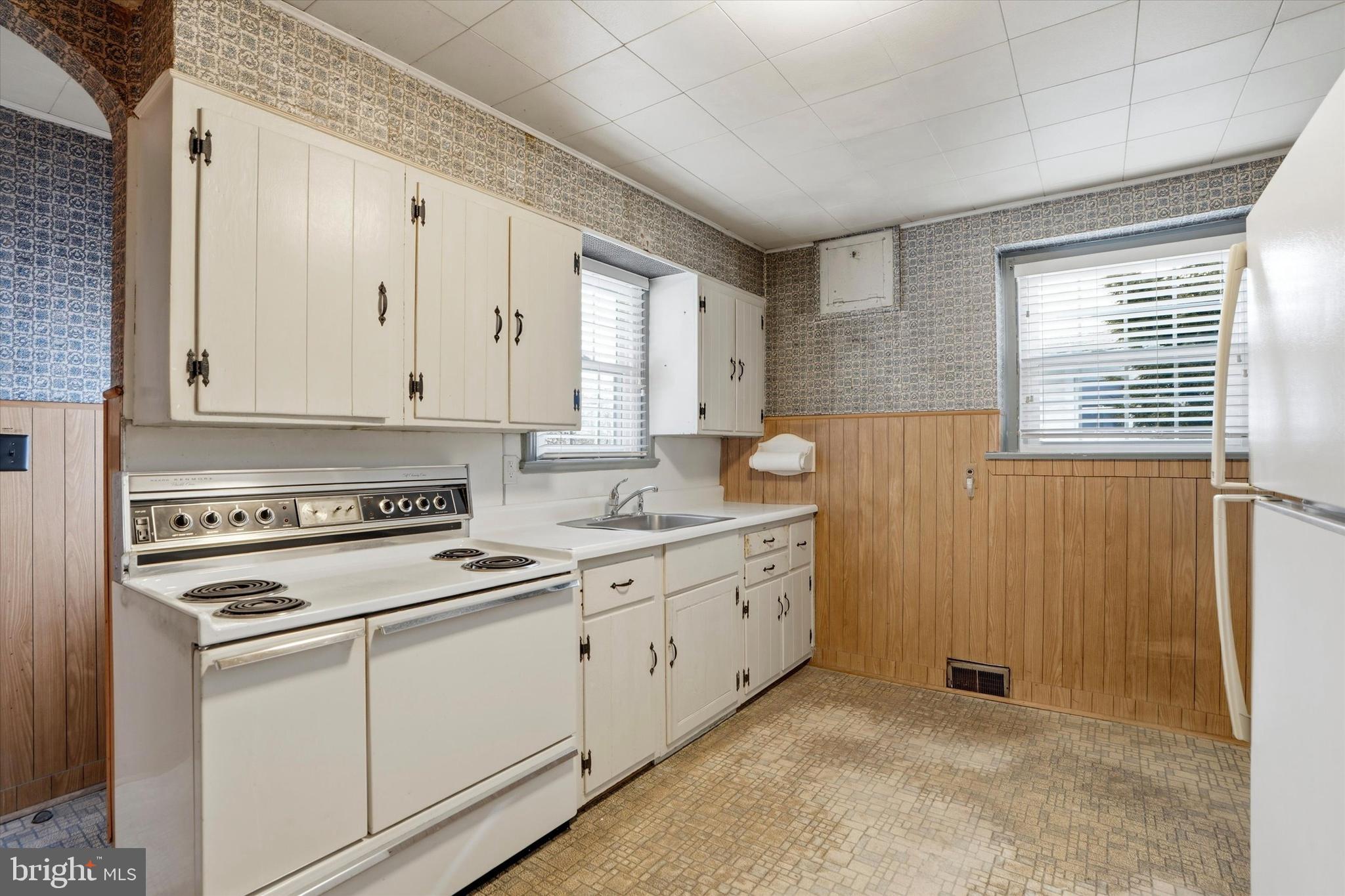 ARONIMINK - Residential