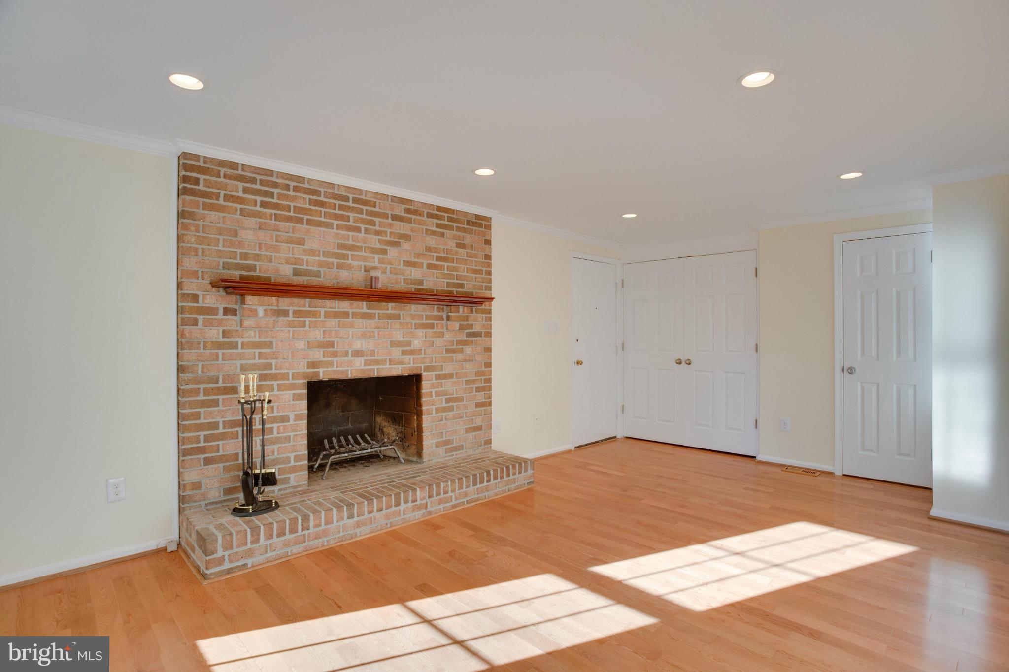 SPRING GROVE FARM - Residential