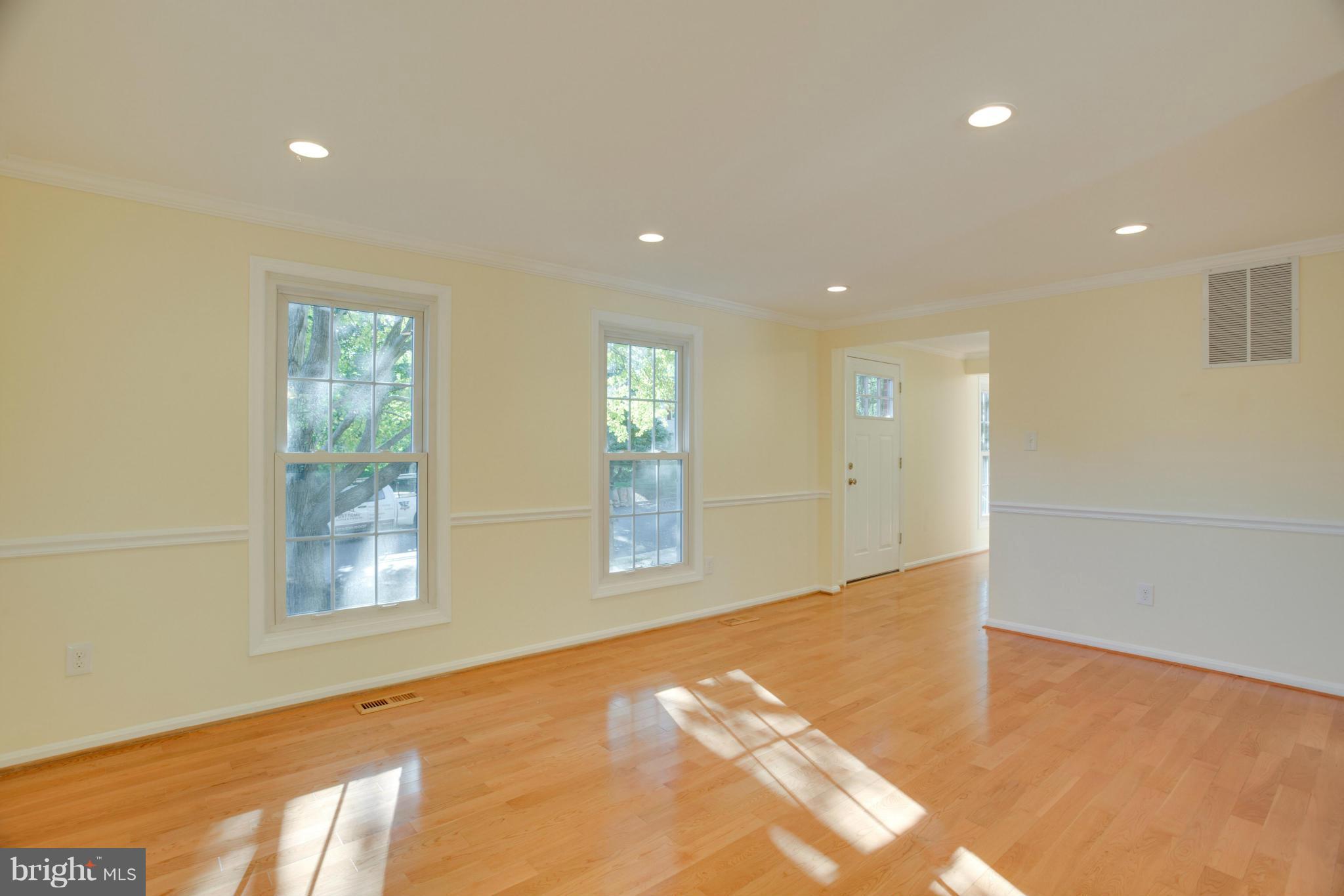 SPRING GROVE FARM - Residential