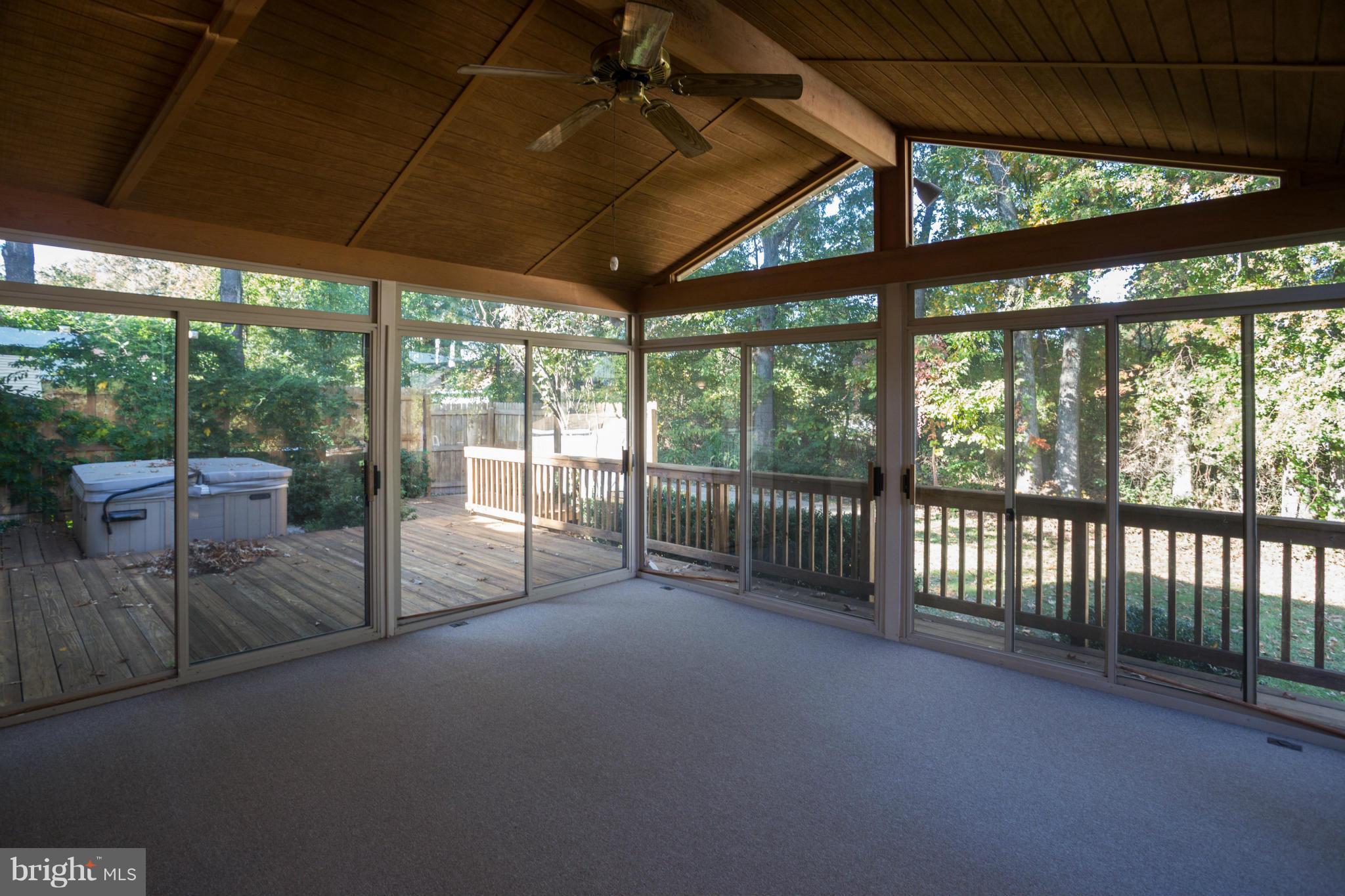 SPRING GROVE FARM - Residential