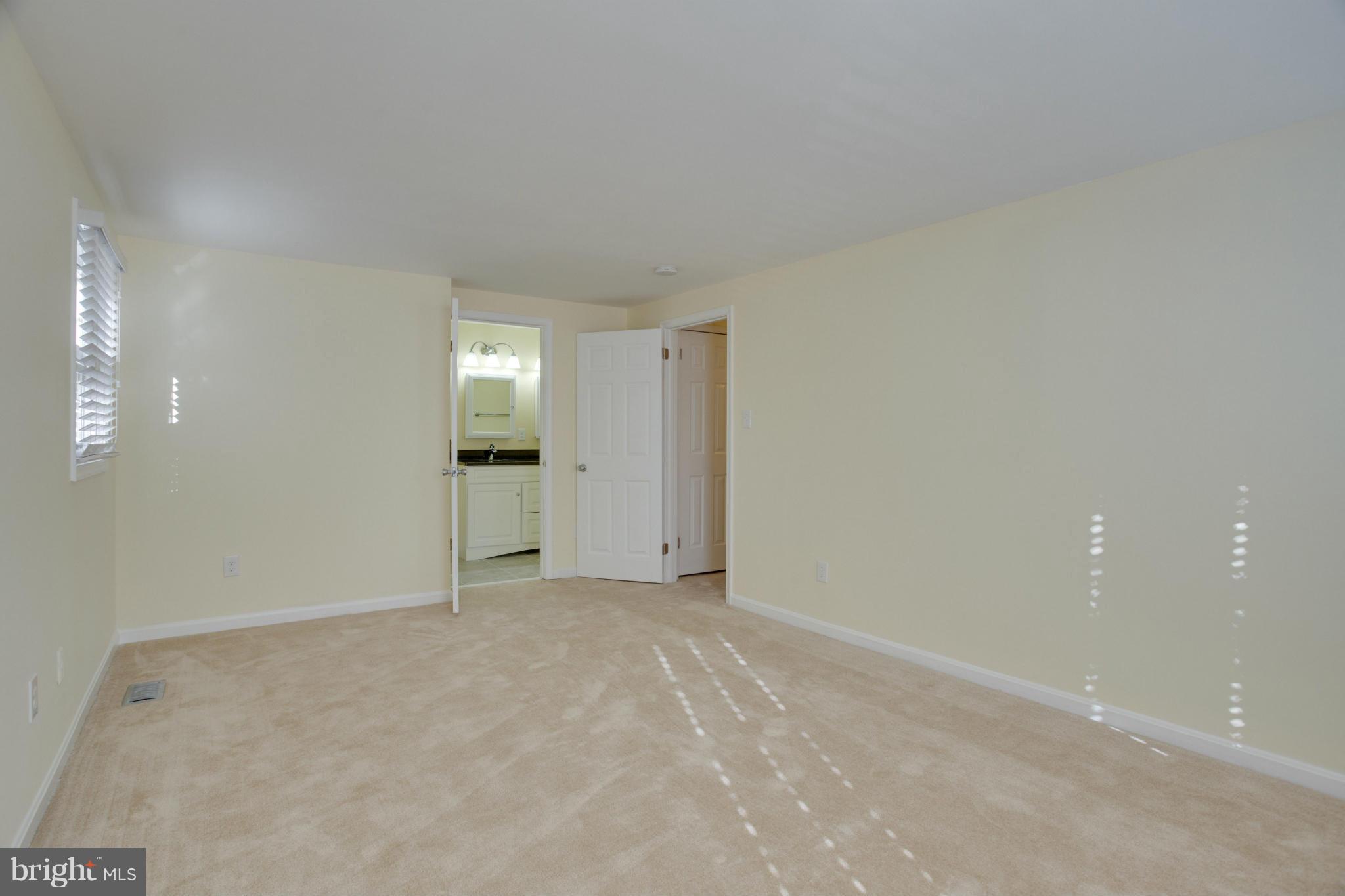 SPRING GROVE FARM - Residential