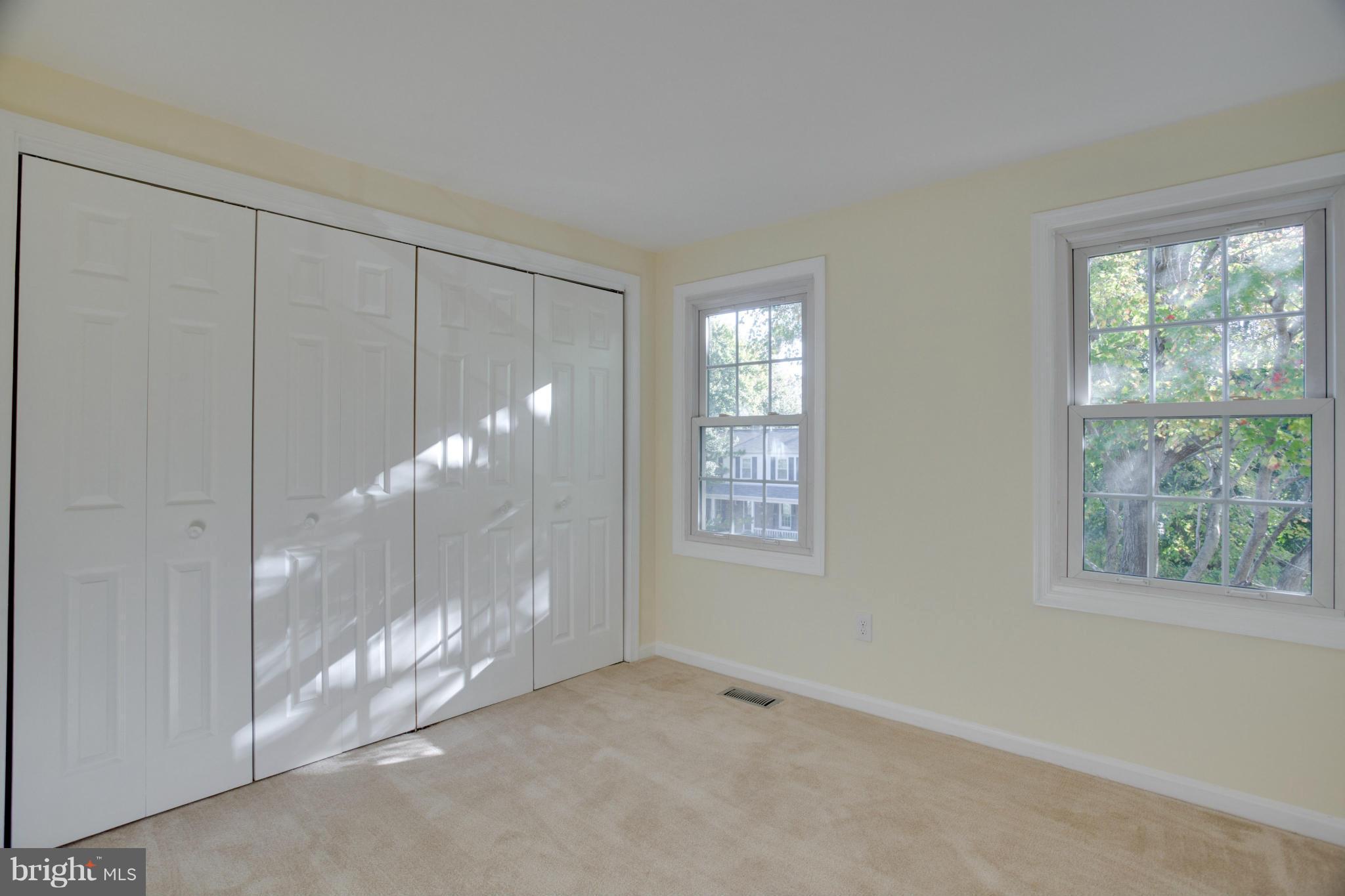 SPRING GROVE FARM - Residential