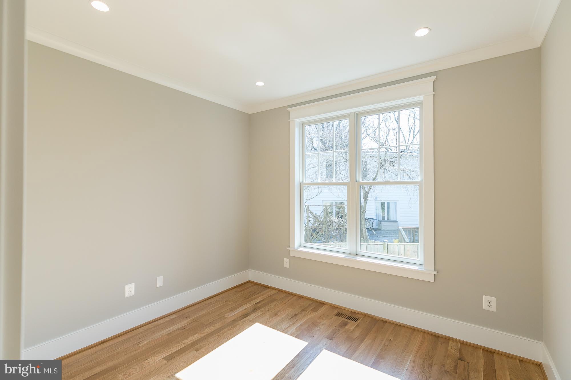 PARKWOOD - Residential