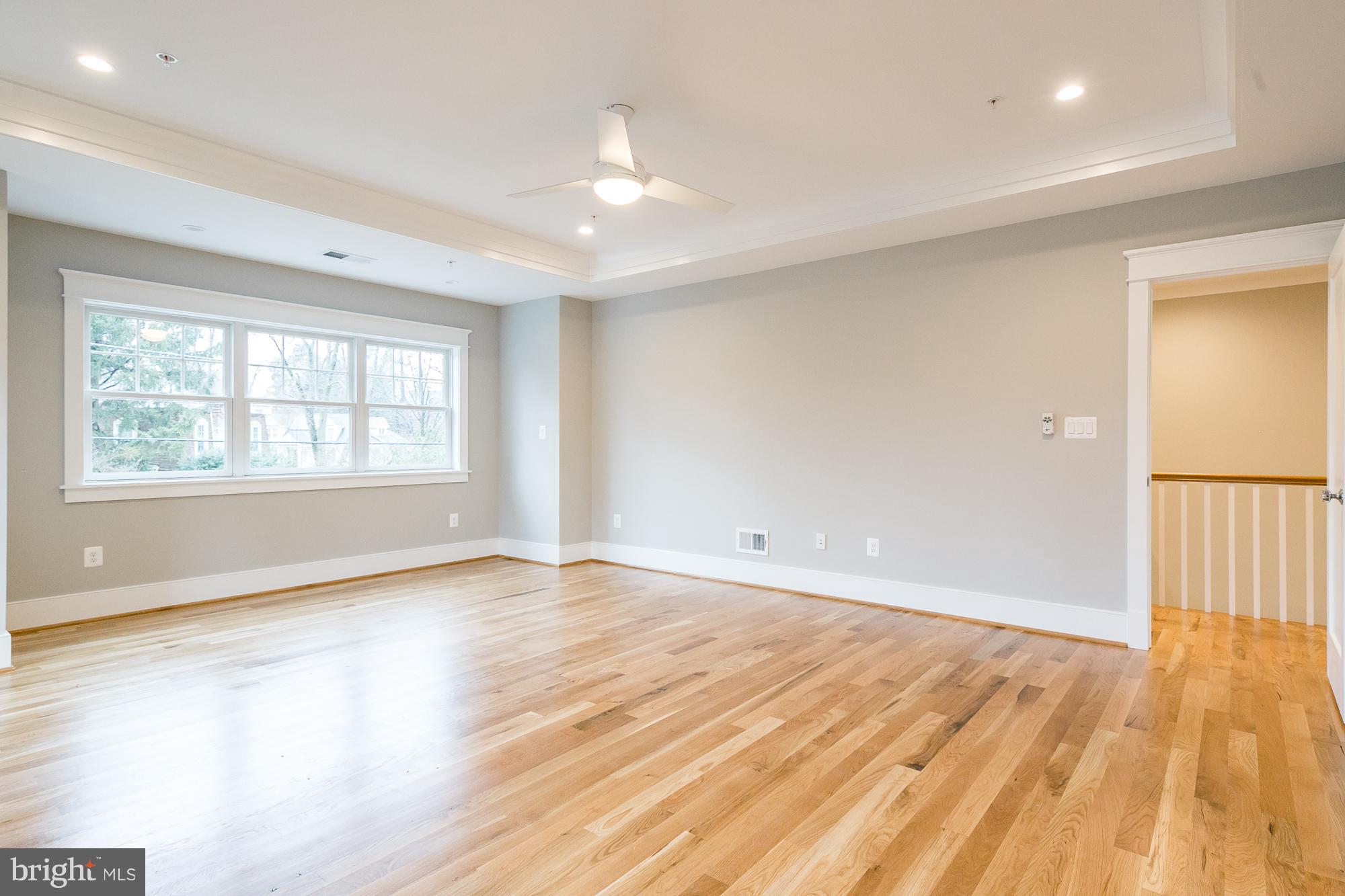 PARKWOOD - Residential