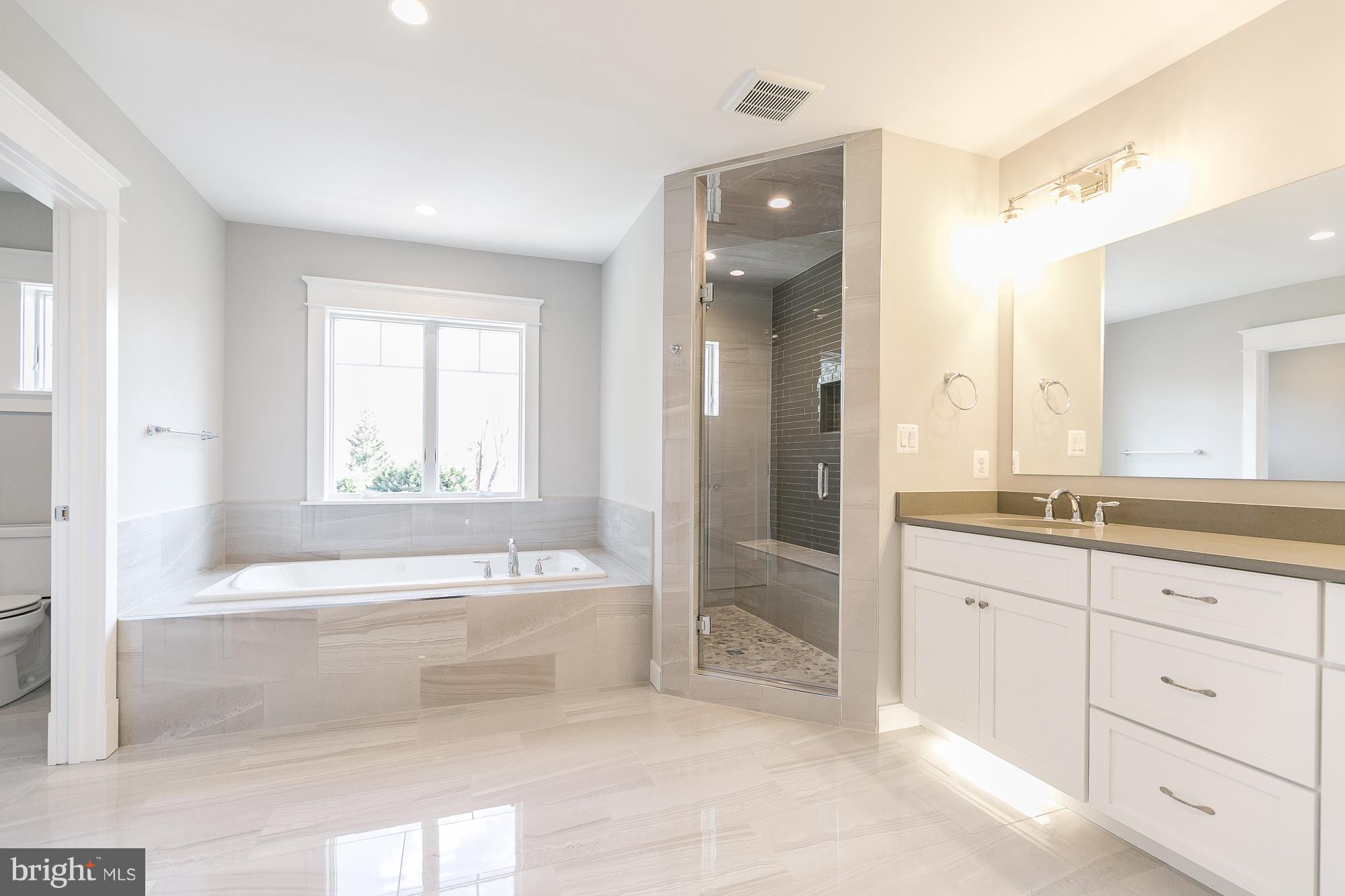 PARKWOOD - Residential