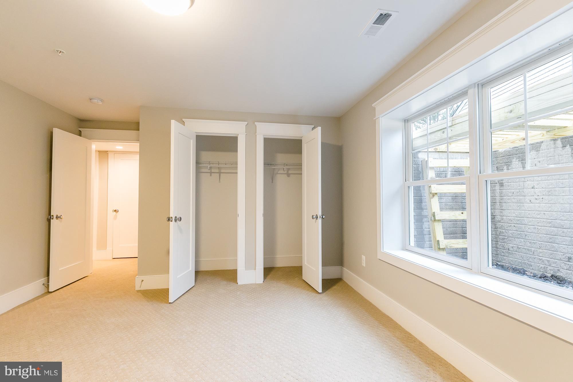 PARKWOOD - Residential