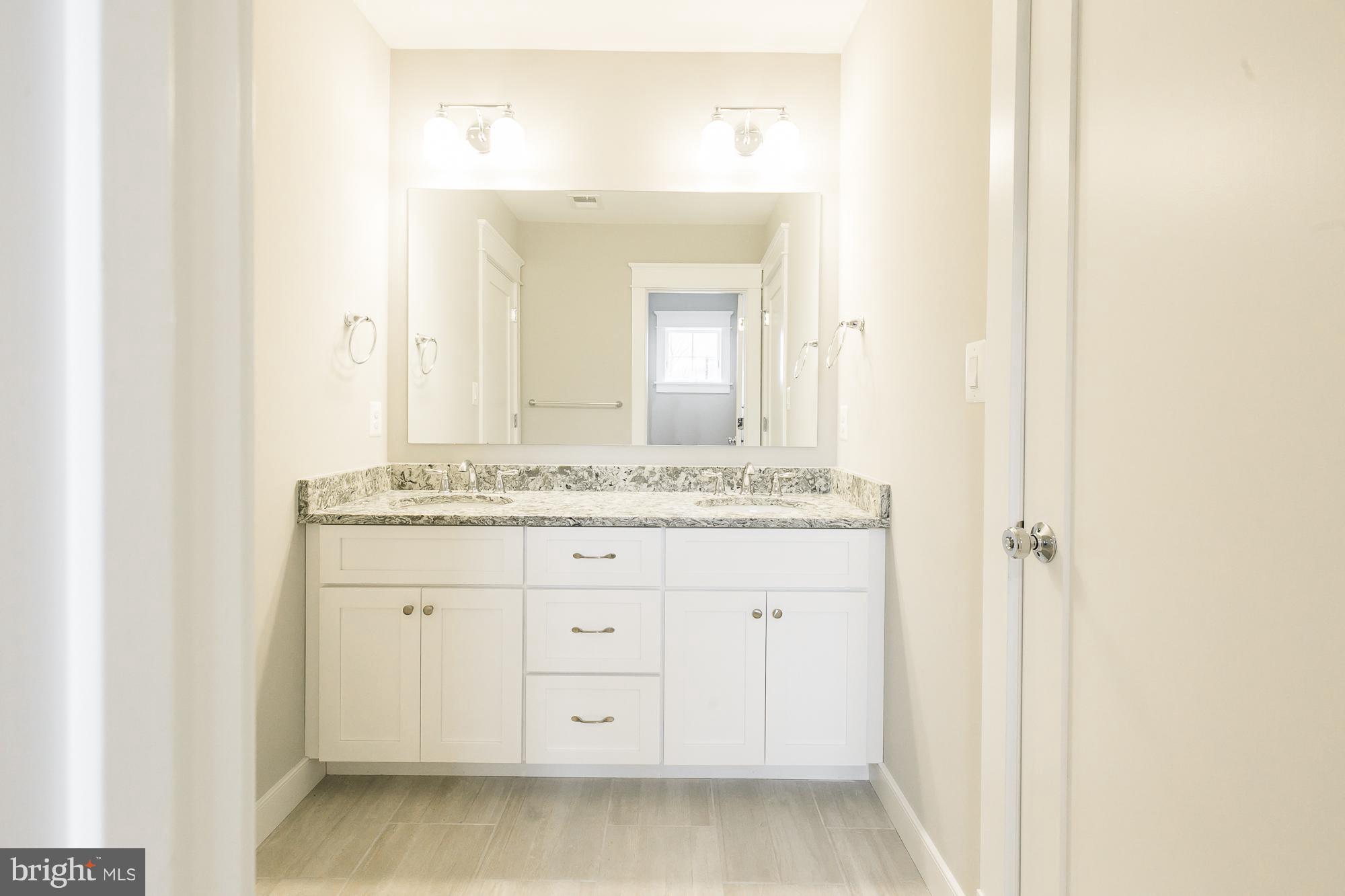 PARKWOOD - Residential