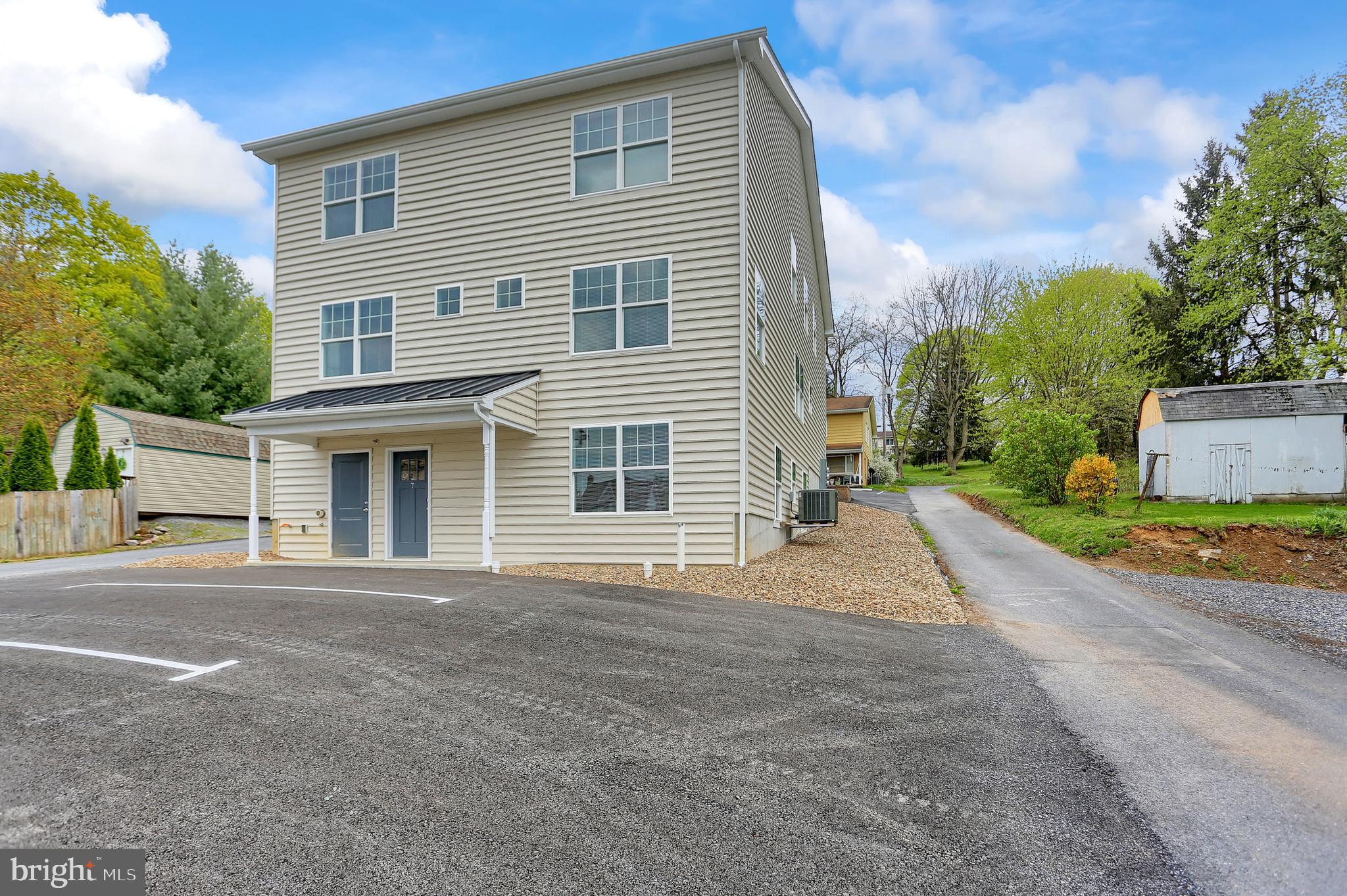 WAYNESBORO - Residential Lease