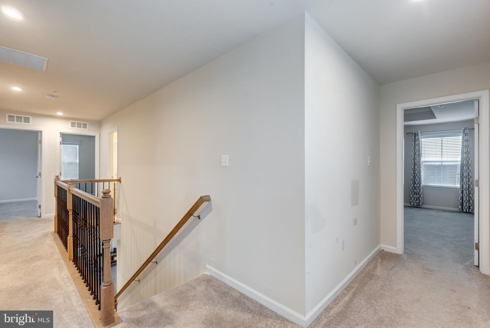 MEADE'S CROSSING - Residential