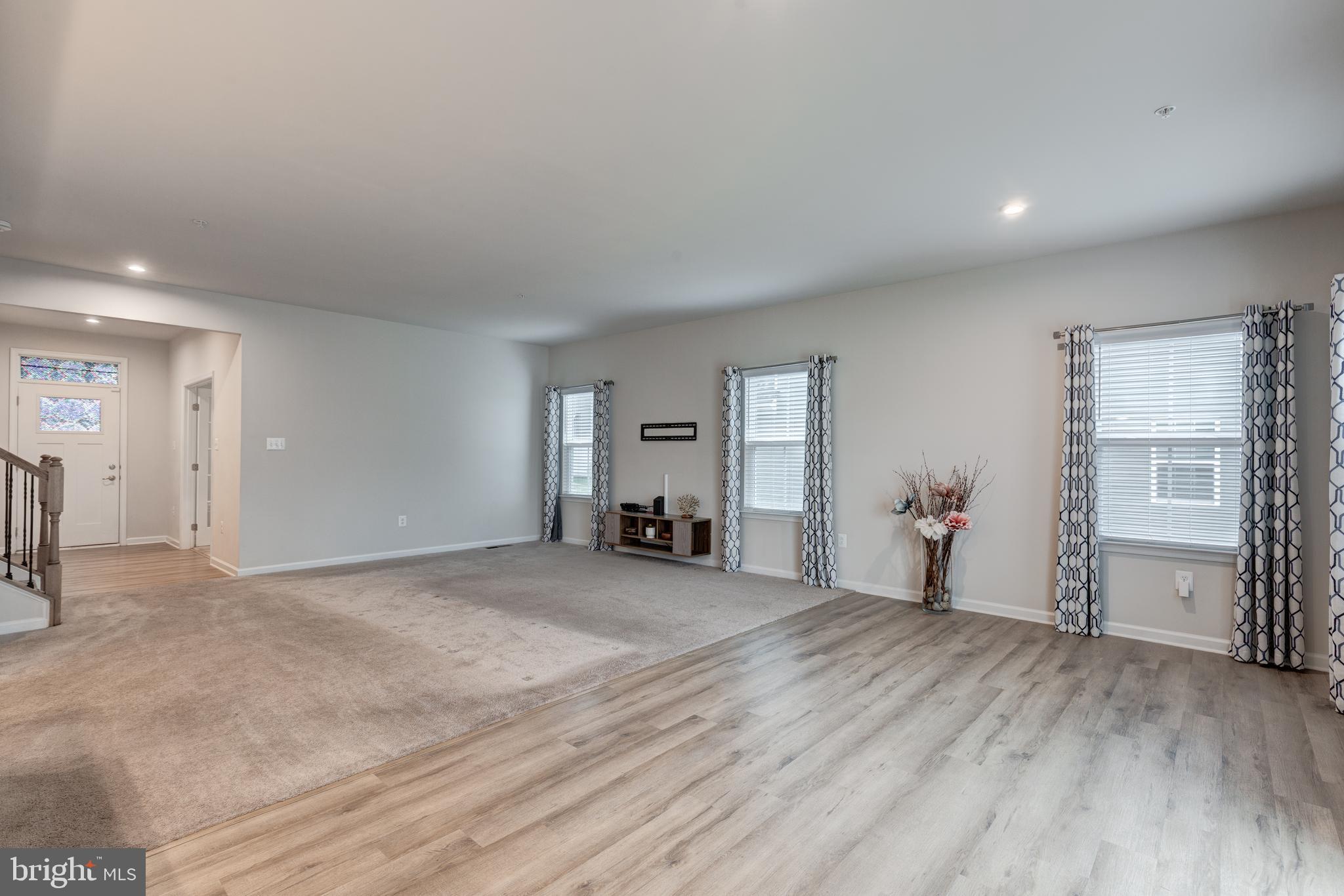 MEADE'S CROSSING - Residential