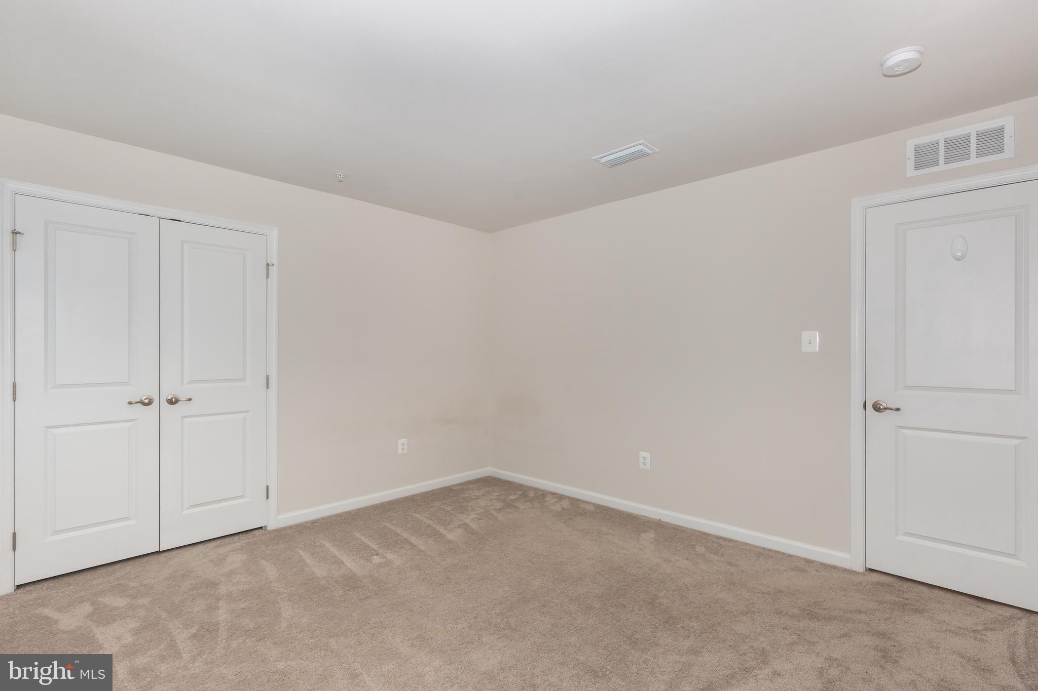 MEADE'S CROSSING - Residential