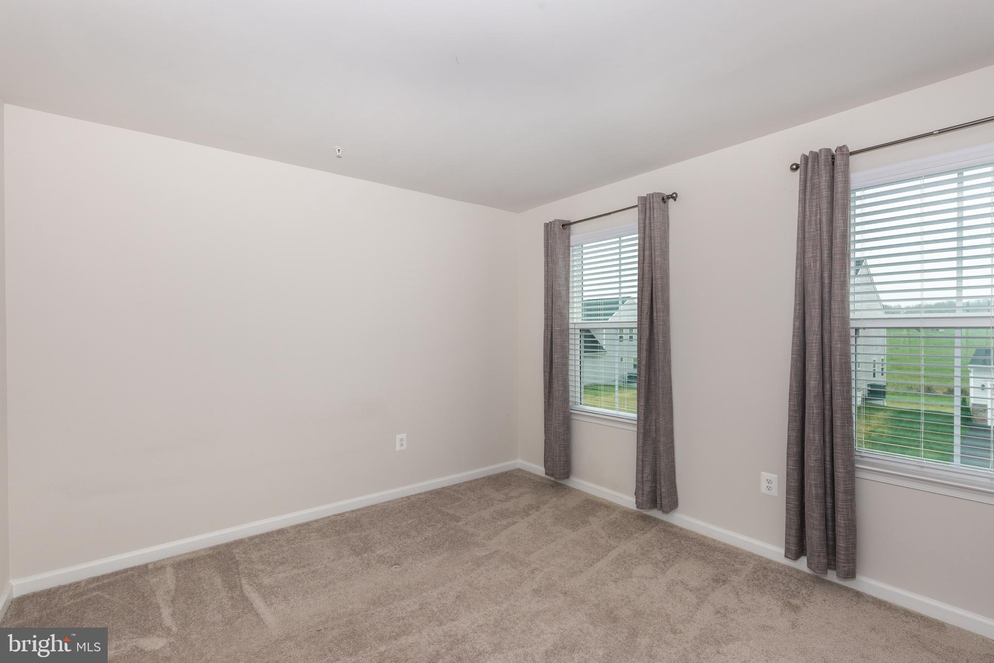 MEADE'S CROSSING - Residential