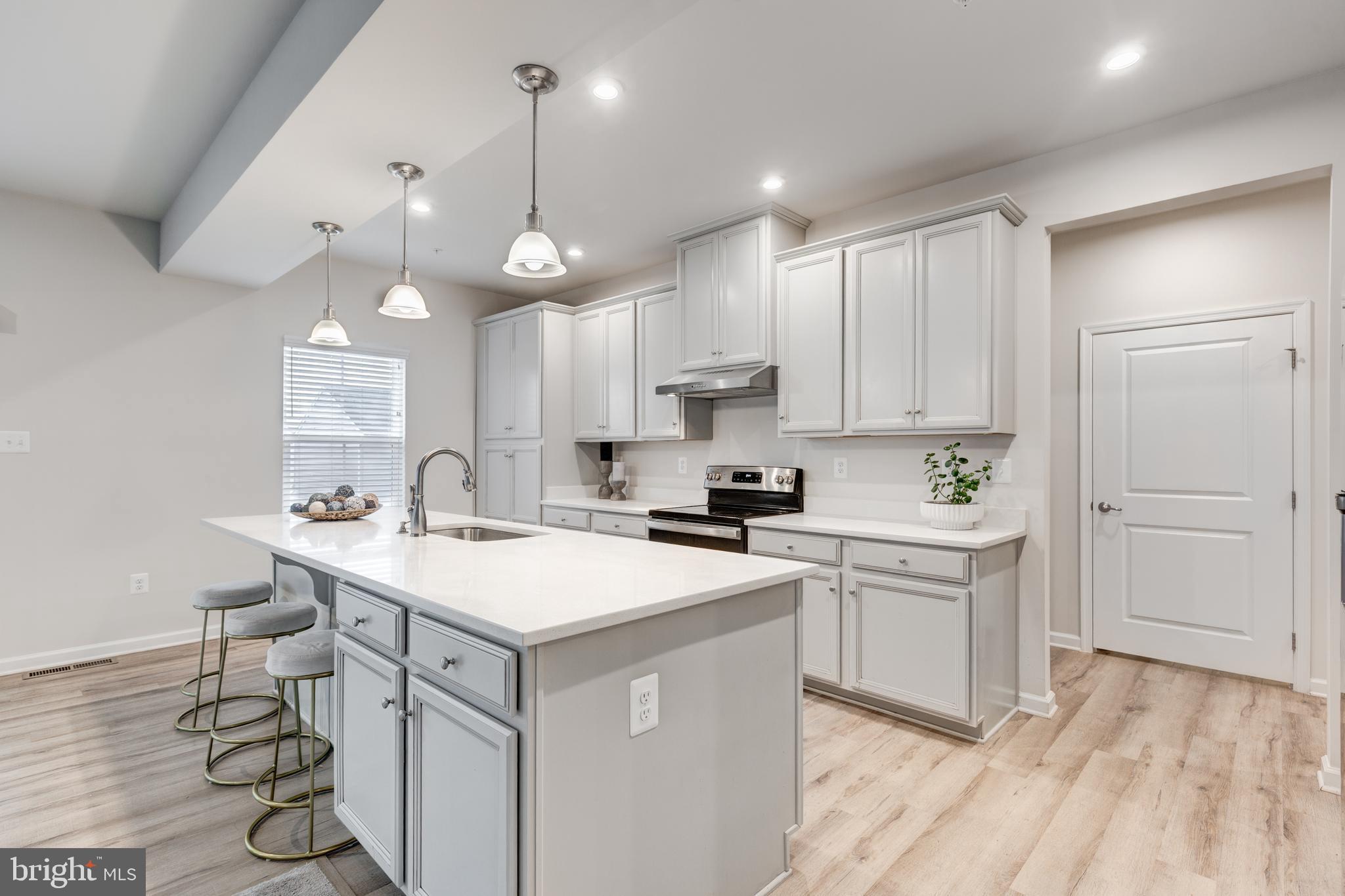 MEADE'S CROSSING - Residential