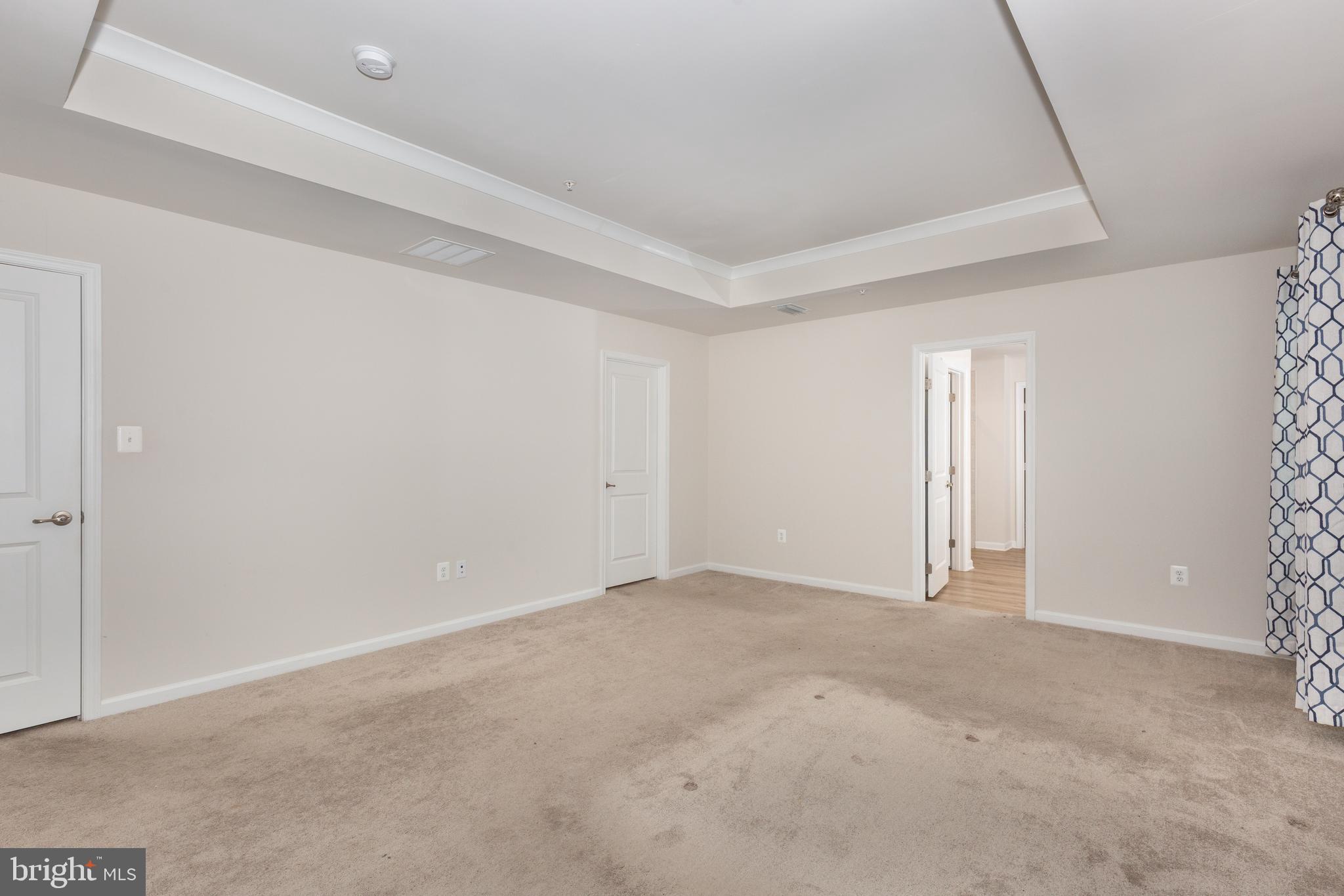 MEADE'S CROSSING - Residential