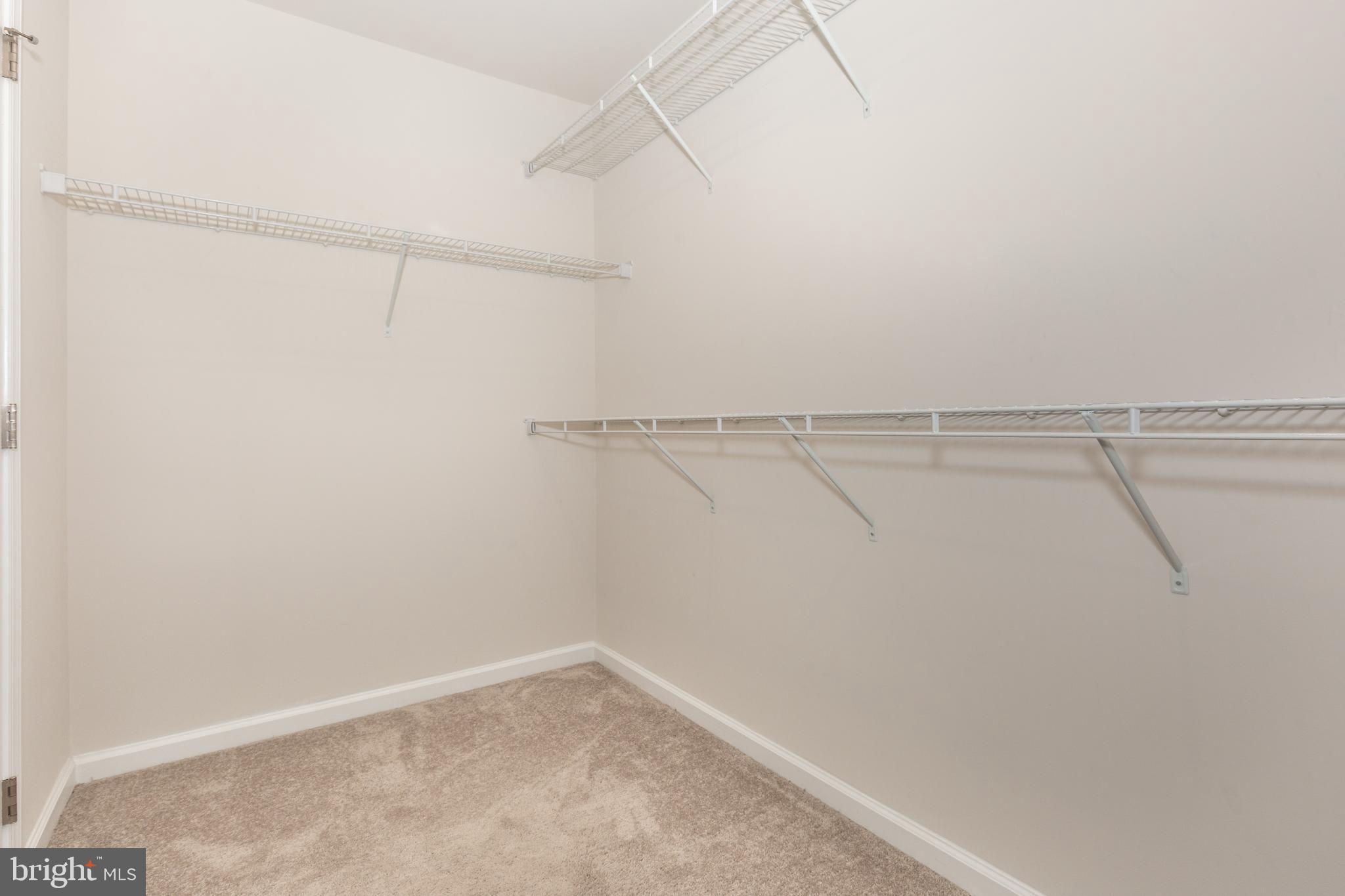 MEADE'S CROSSING - Residential