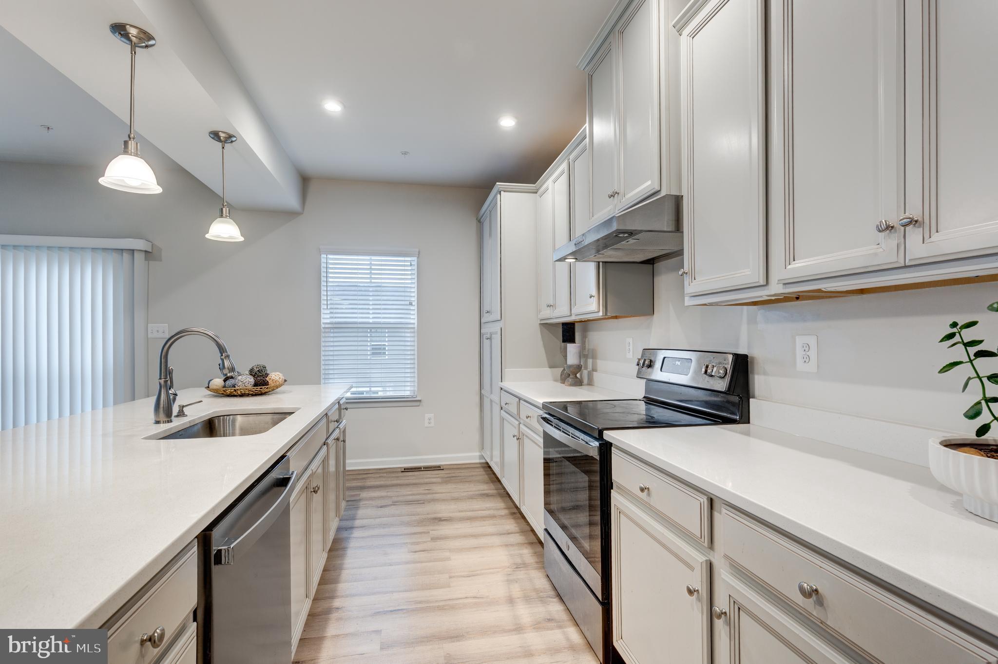 MEADE'S CROSSING - Residential