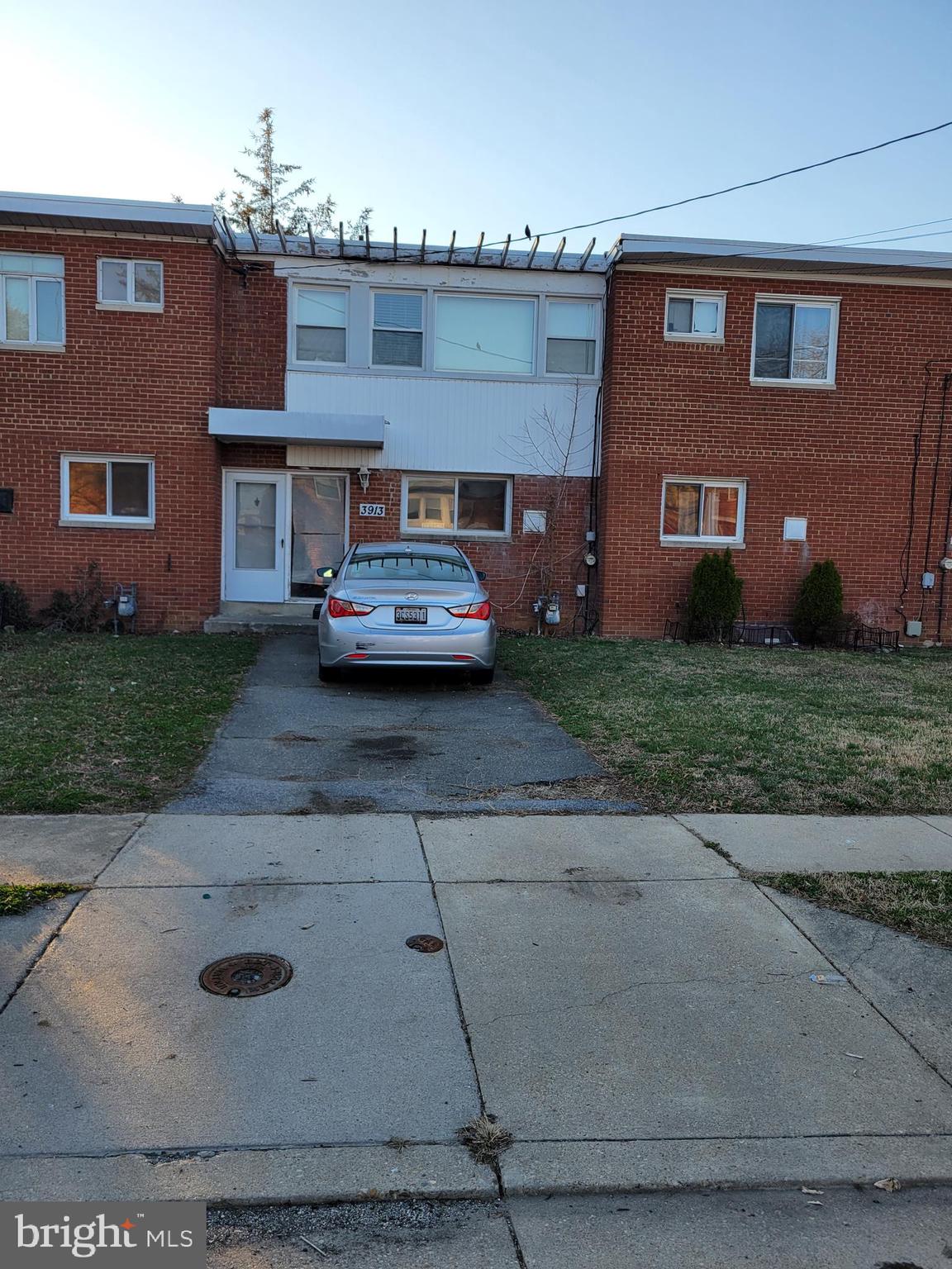 MARLBORO HEIGHTS - Residential