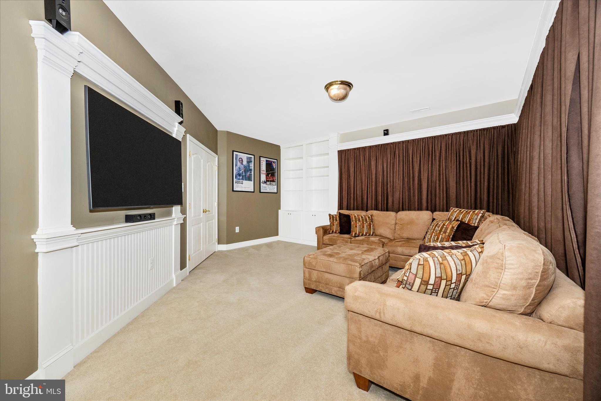 WESTWINDS - Residential