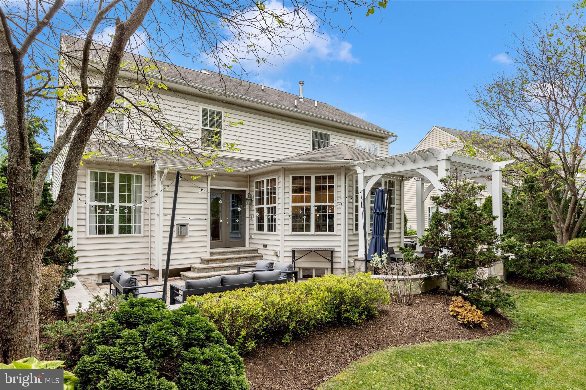 WESTWINDS - Residential