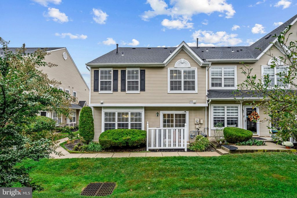 Photo of 2605 Saxony Drive, MOUNT LAUREL, NJ 08054 (MLS # NJBL2097716)