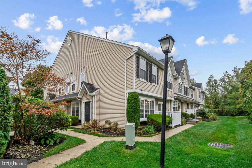 Photo of 2605 Saxony Drive, MOUNT LAUREL, NJ 08054 (MLS # NJBL2097716)