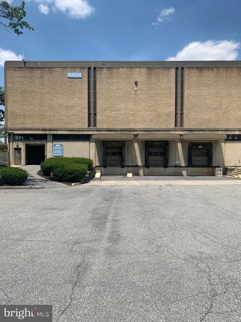 Photo of 1000 New Holland Avenue #B16, LL, LANCASTER, PA 17601 (MLS # PALA2053582)