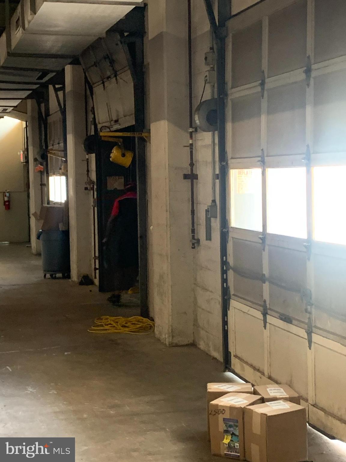 1000 NEW HOLLAND AVENUE B16, LL