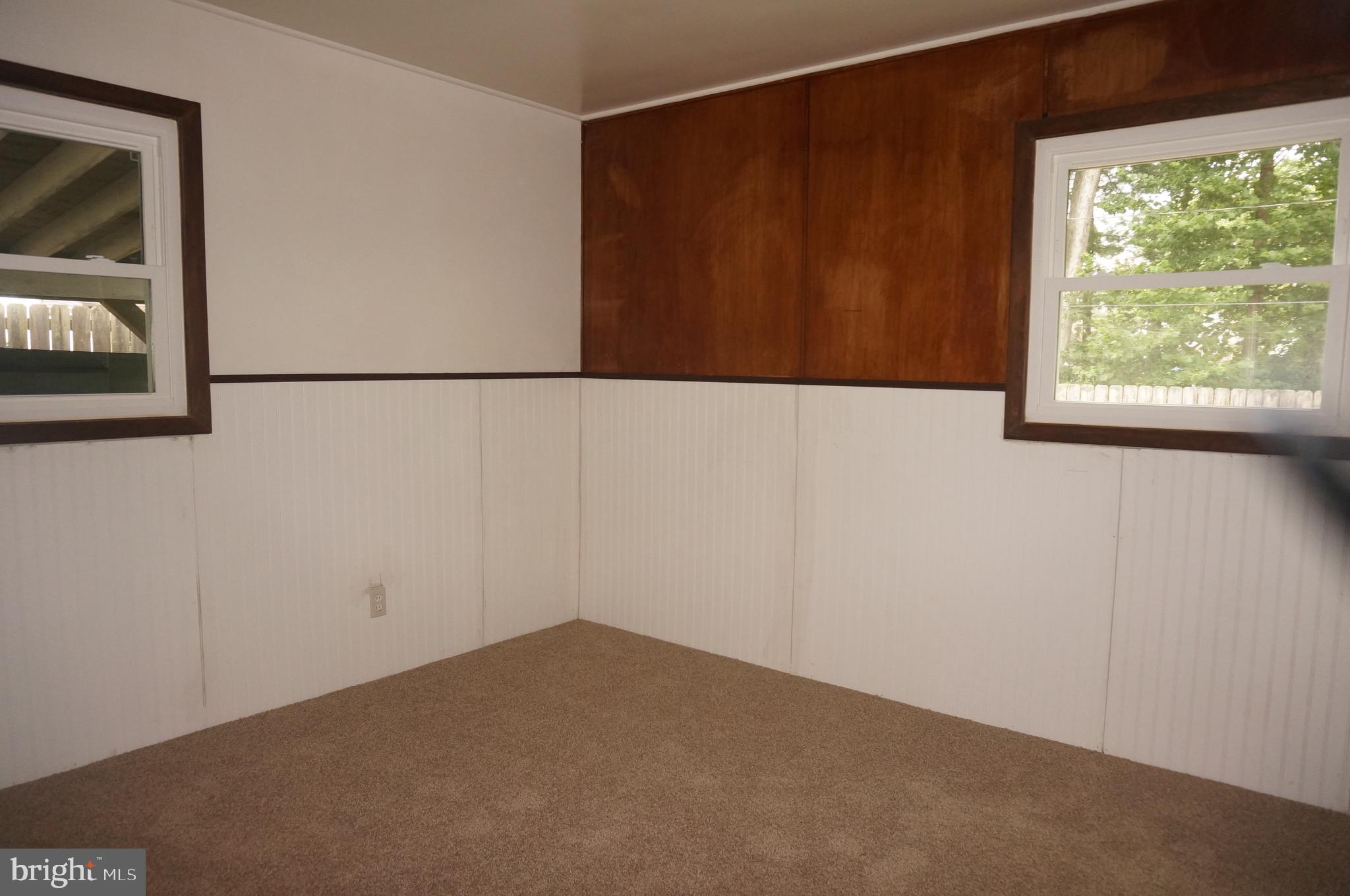 OAK HILLS - Residential