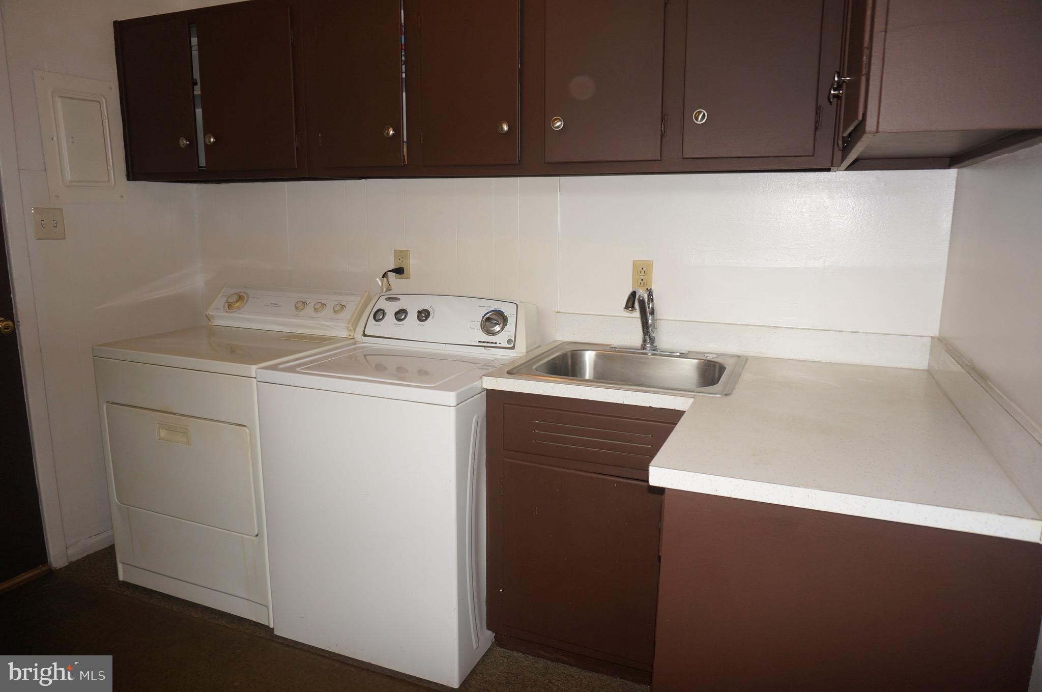 OAK HILLS - Residential