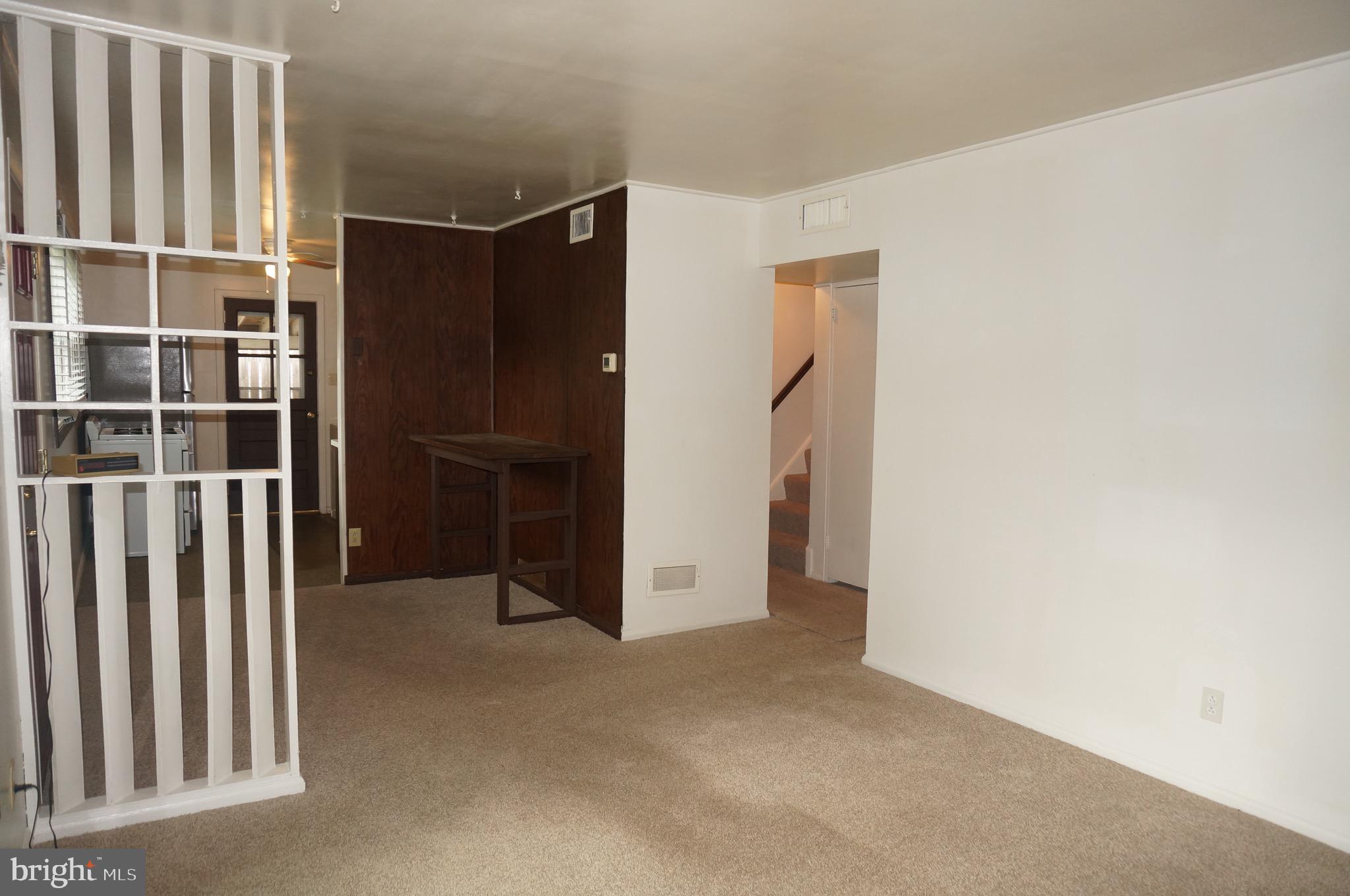 OAK HILLS - Residential