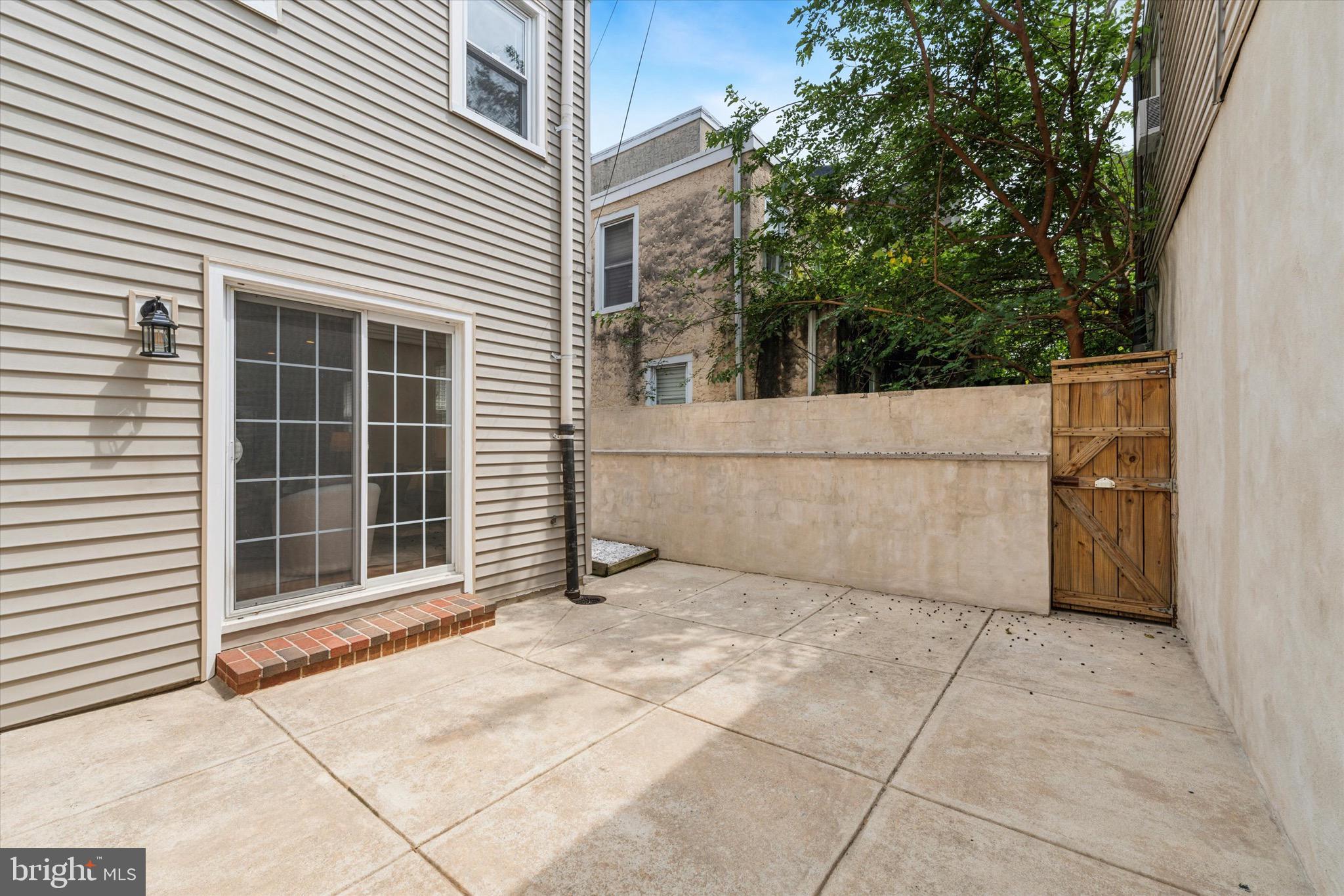 PASSYUNK SQUARE - Residential