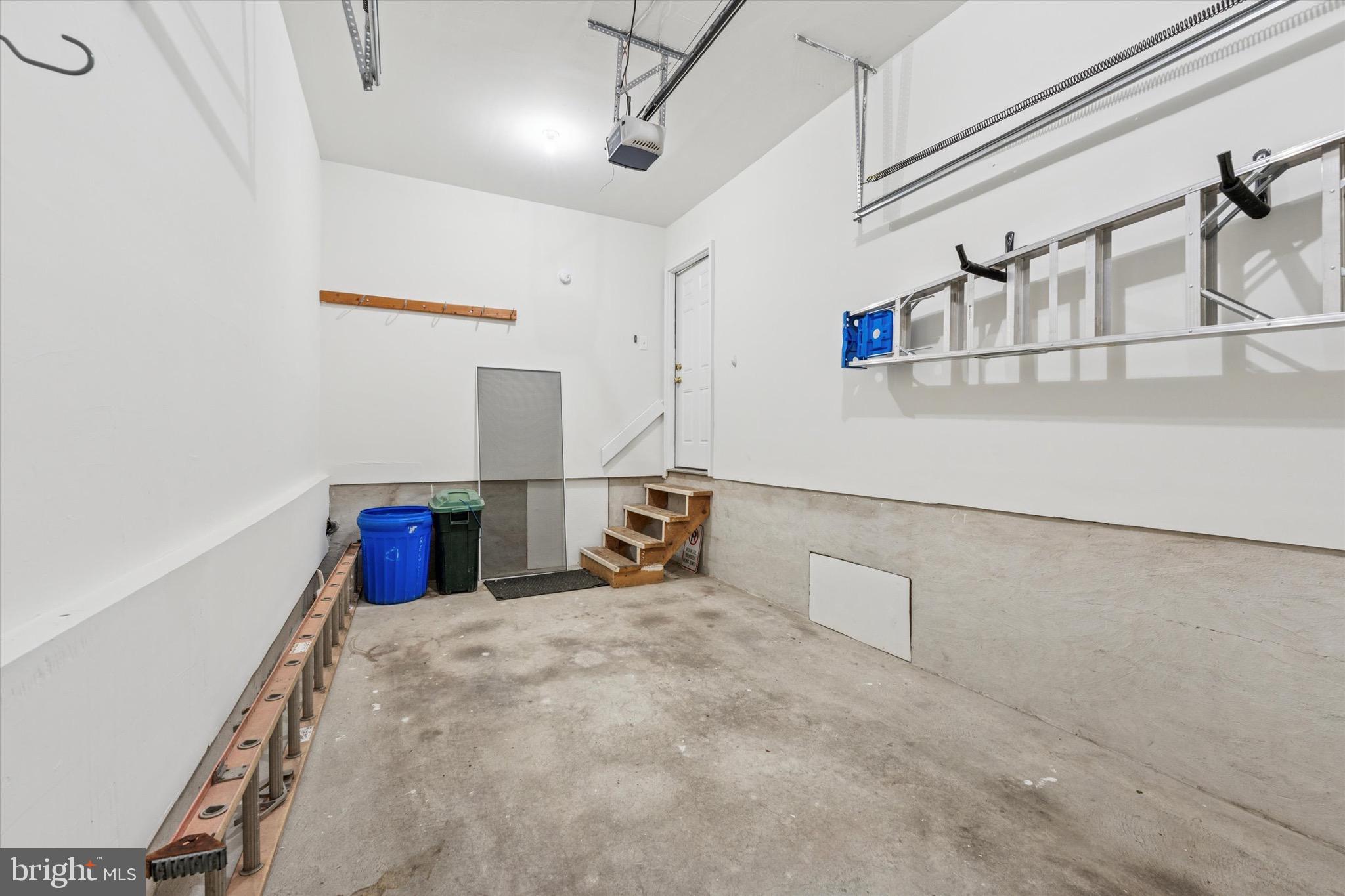 PASSYUNK SQUARE - Residential