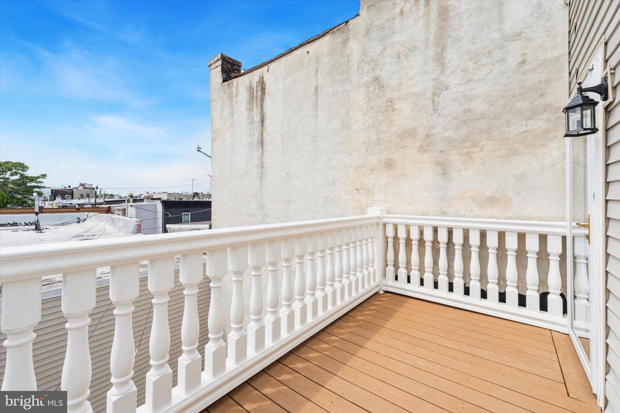 PASSYUNK SQUARE - Residential