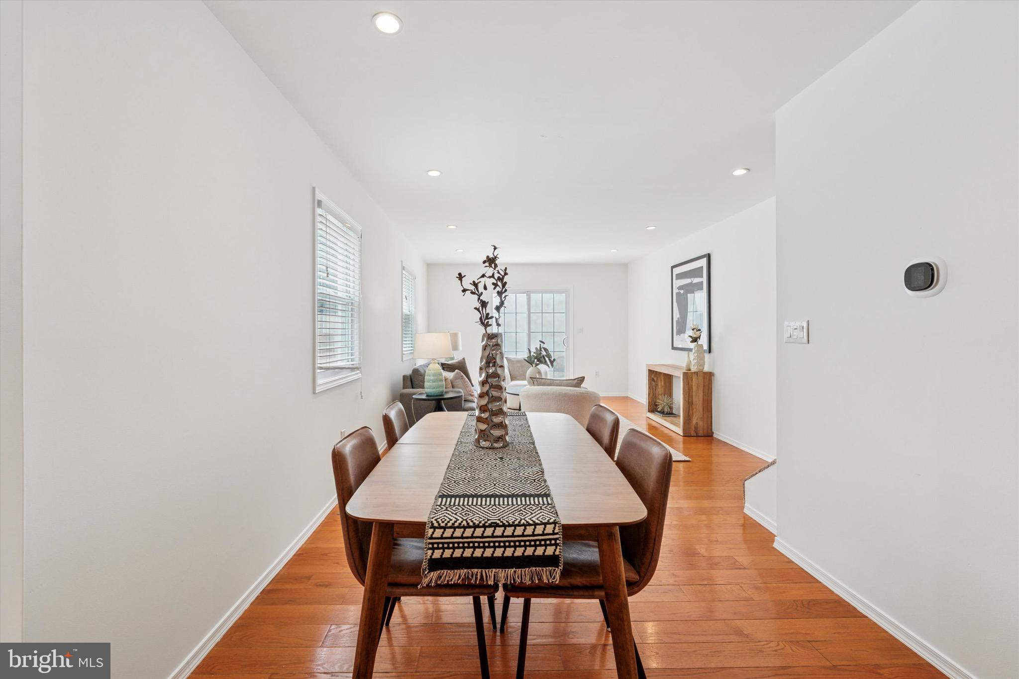 PASSYUNK SQUARE - Residential