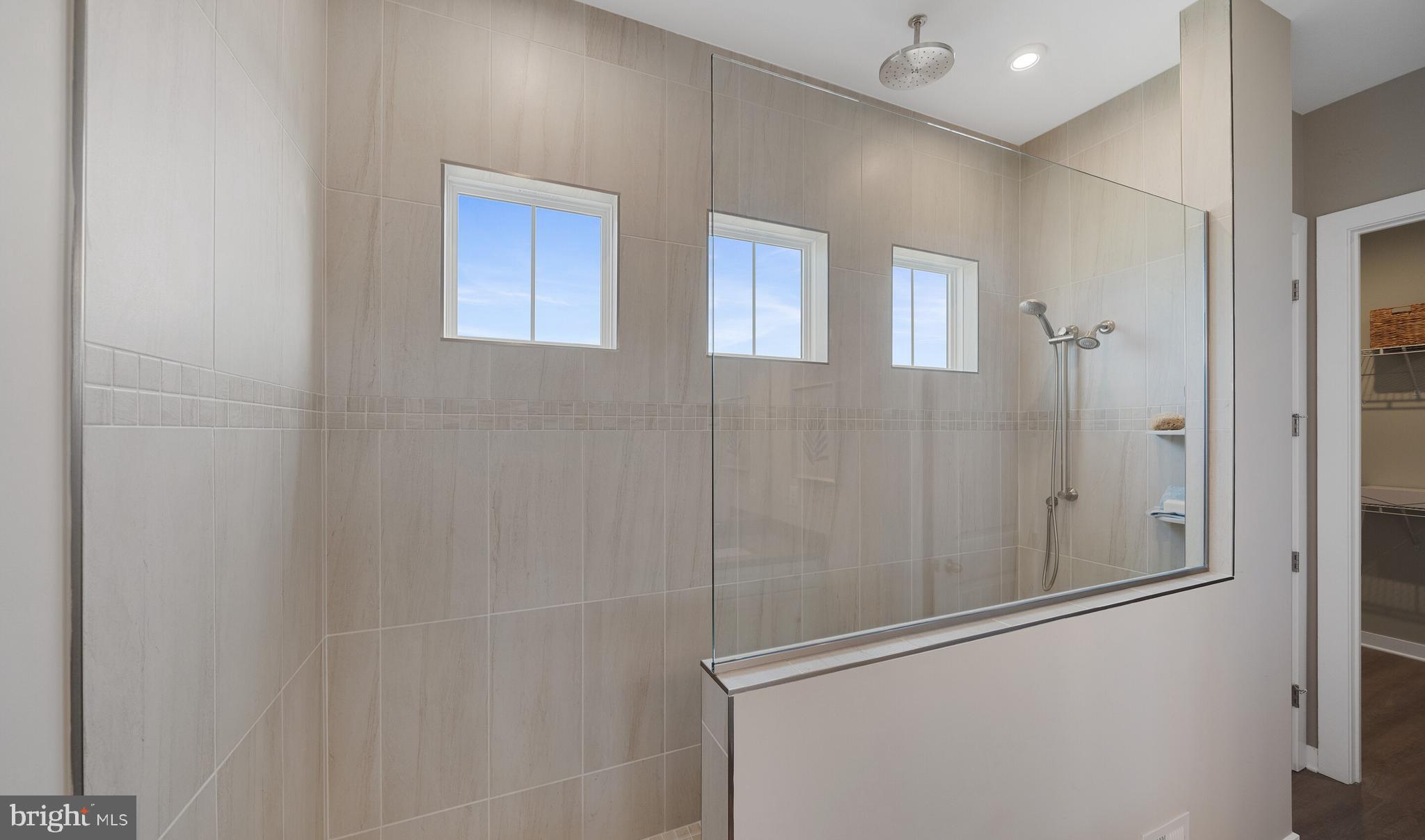 FOUR SEASONS AT KENT ISLAND - Residential