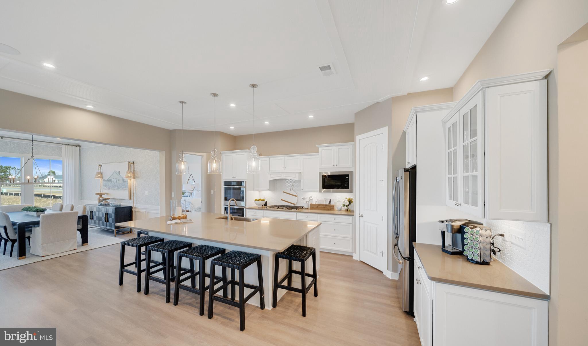 FOUR SEASONS AT KENT ISLAND - Residential