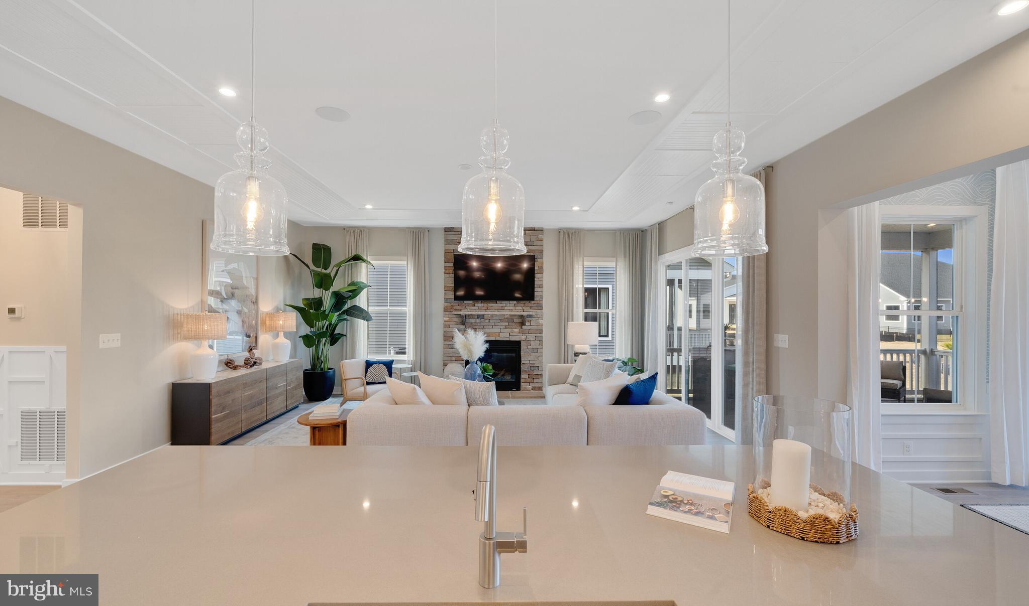 FOUR SEASONS AT KENT ISLAND - Residential