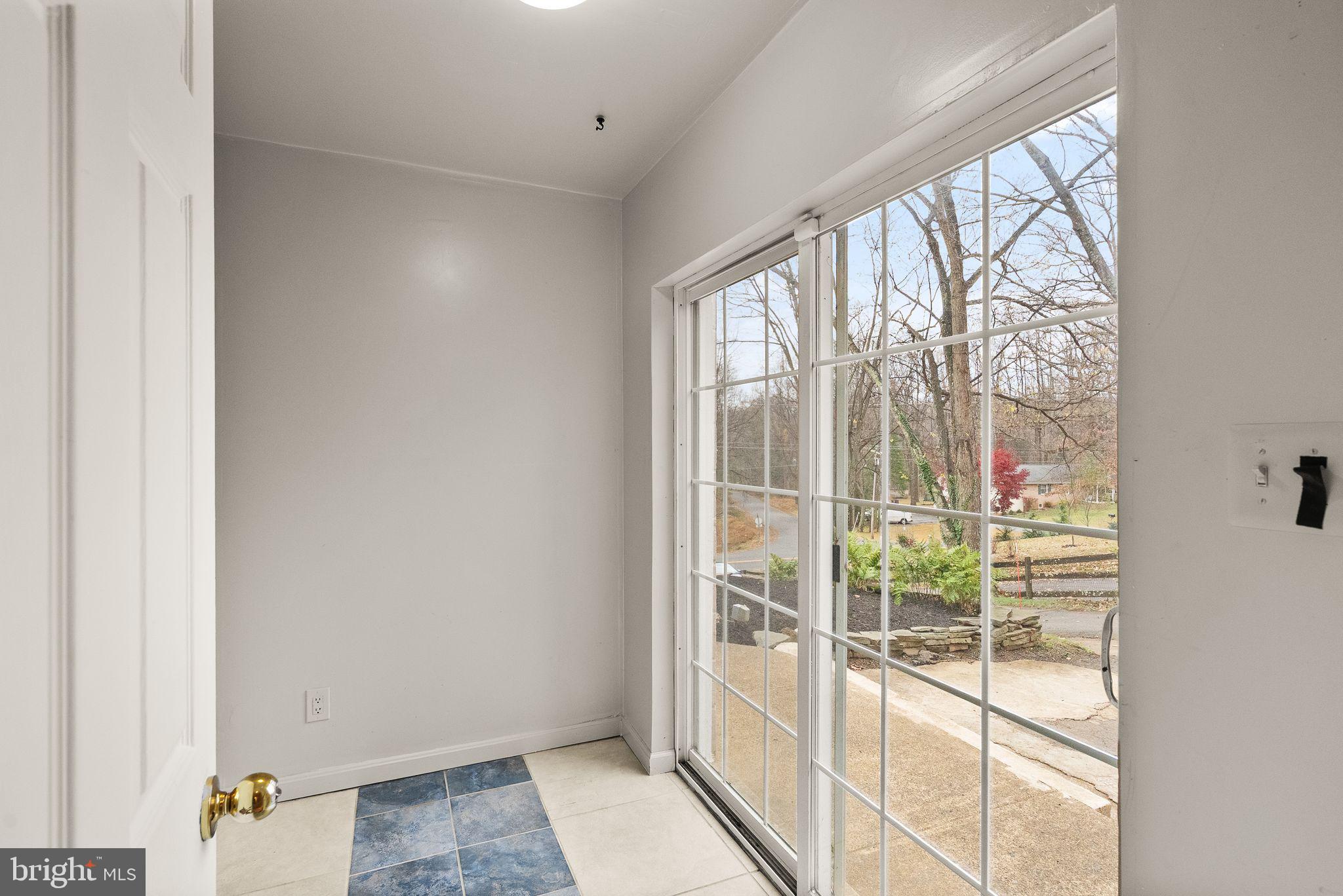 PARRAMORE - Residential