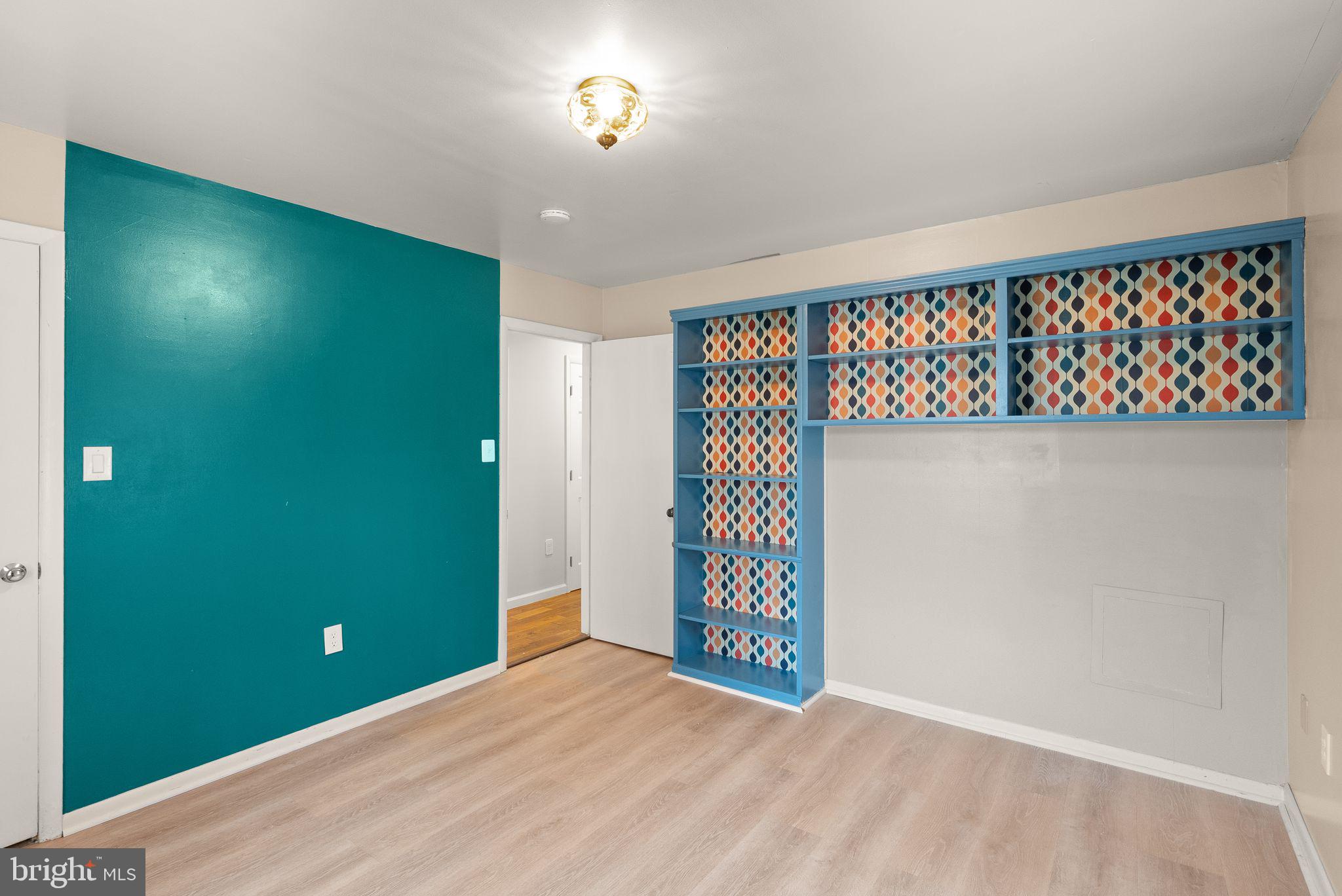 PARRAMORE - Residential