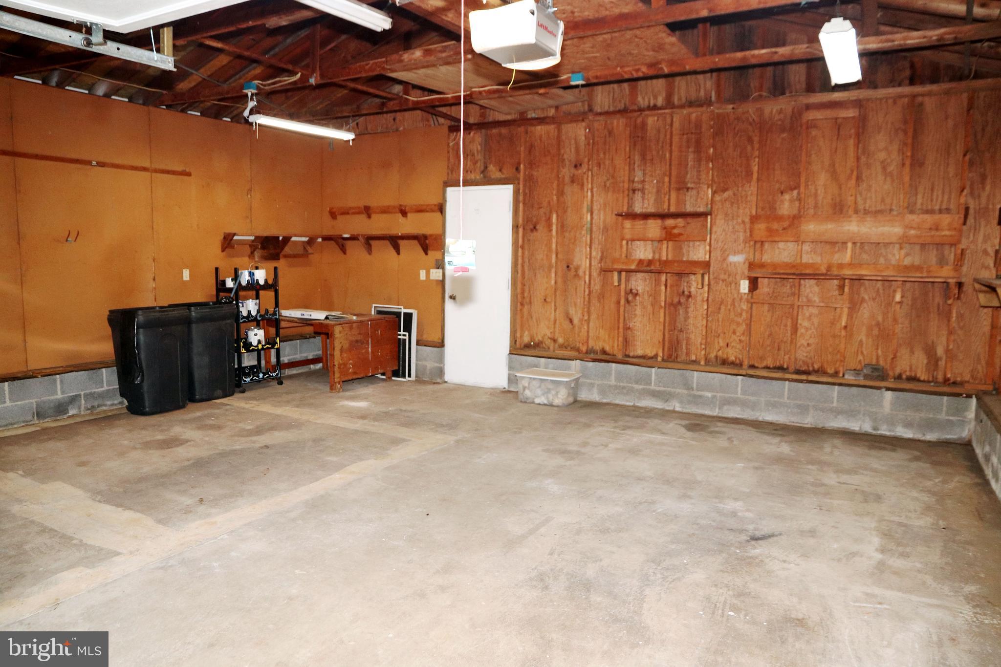 BRISCOE - Residential