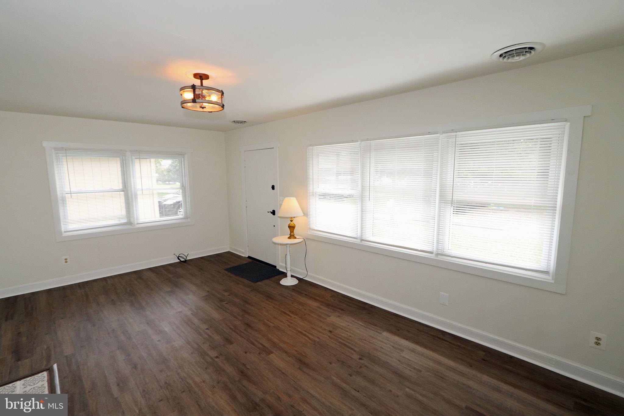 BRISCOE - Residential