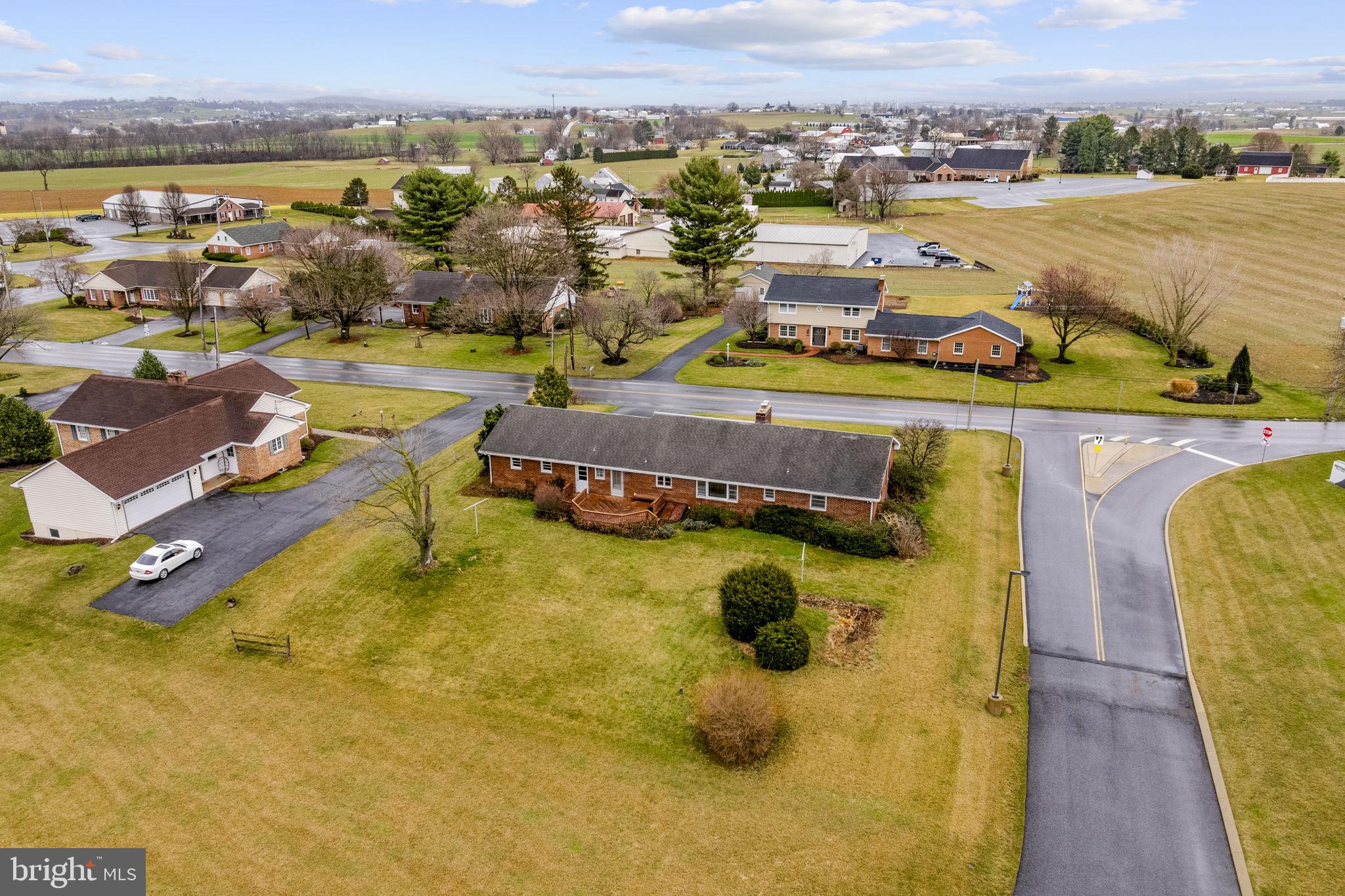 632 E FARMERSVILLE ROAD