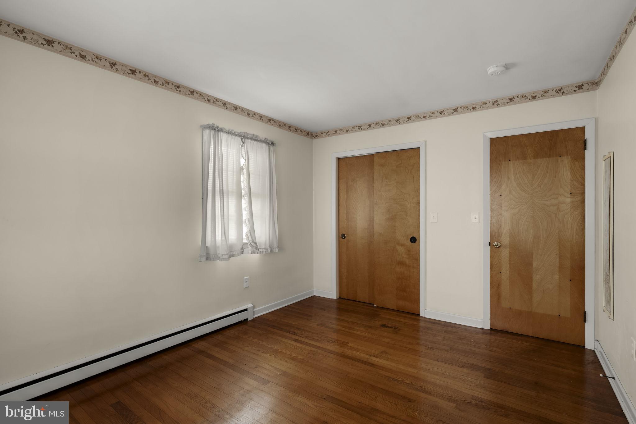 EARL TWP - Residential