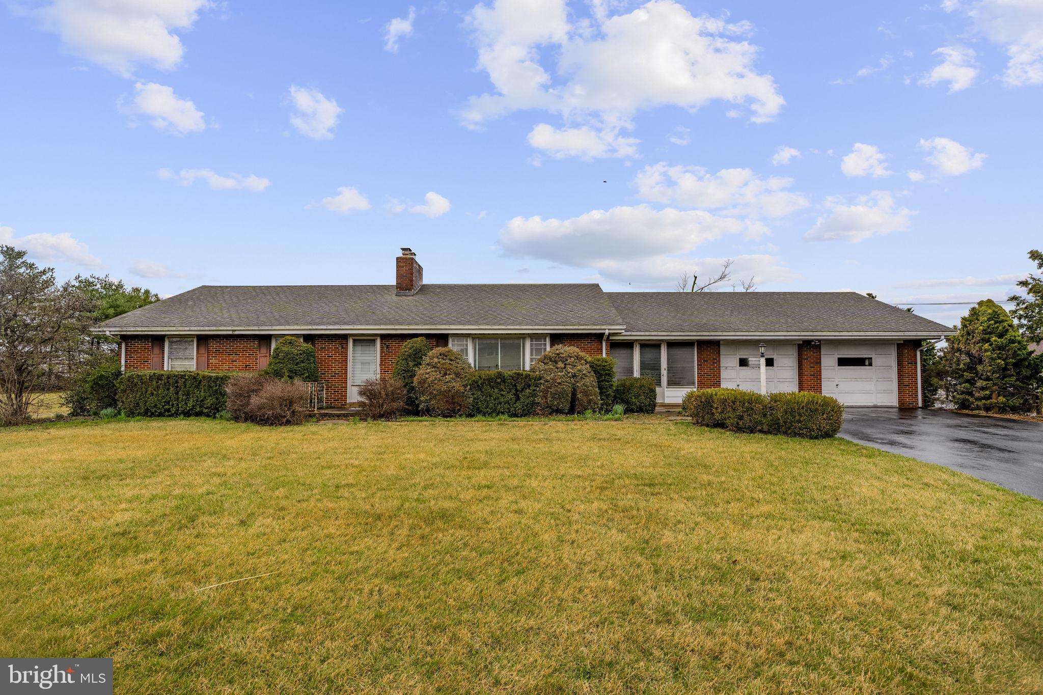 EARL TWP - Residential