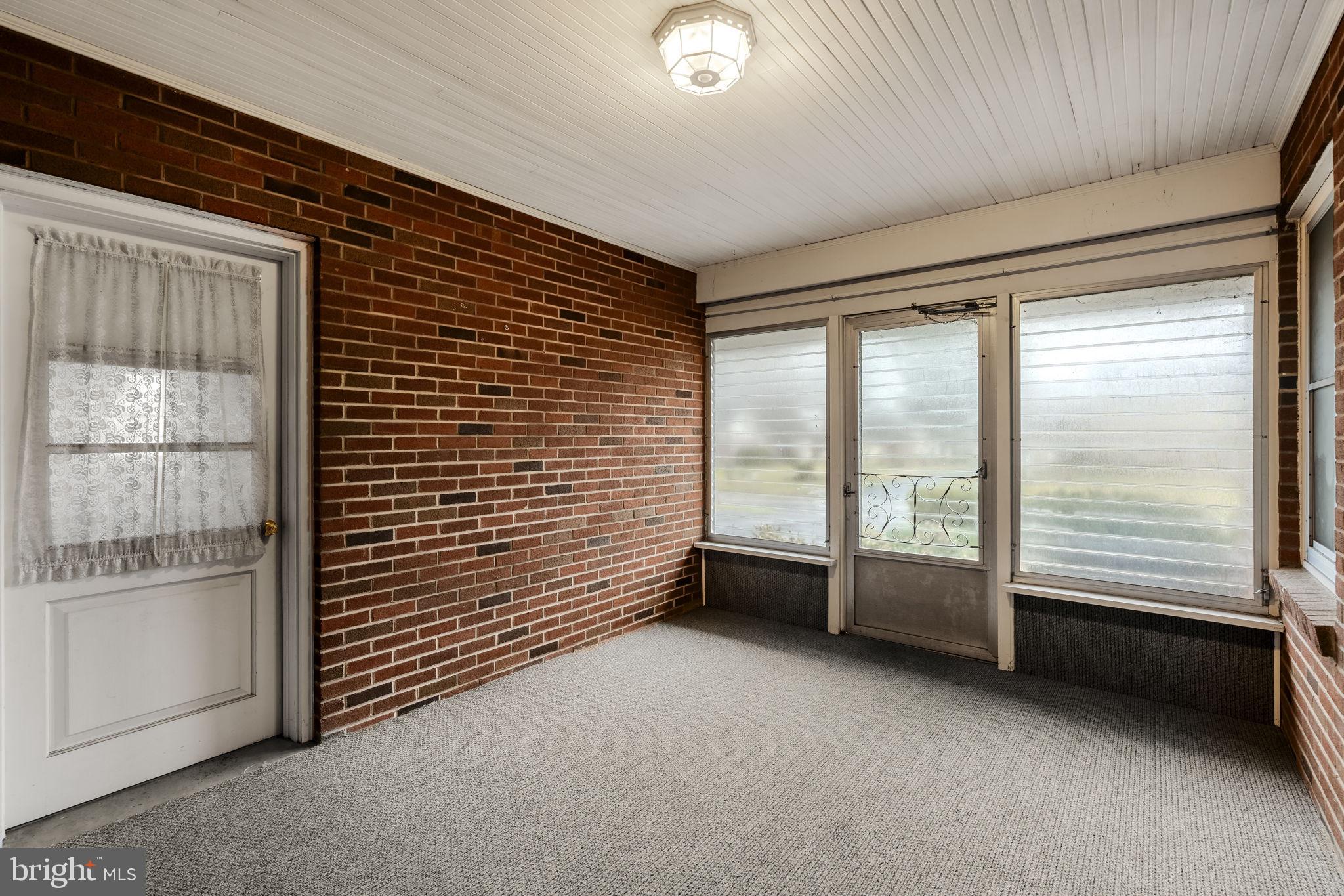 EARL TWP - Residential