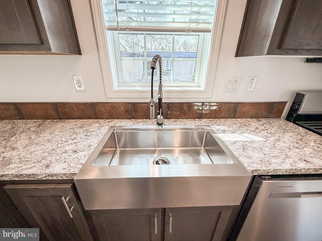 PENNWOOD CROSSING - Residential