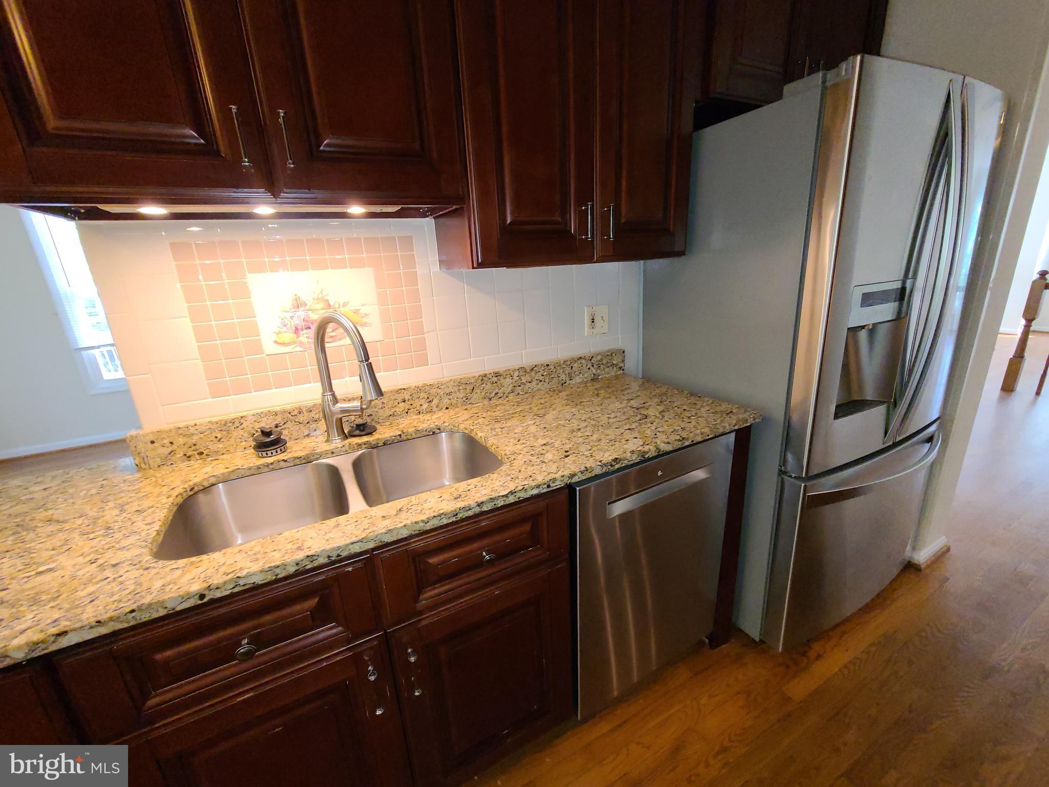 KINGSTOWNE - Residential Lease