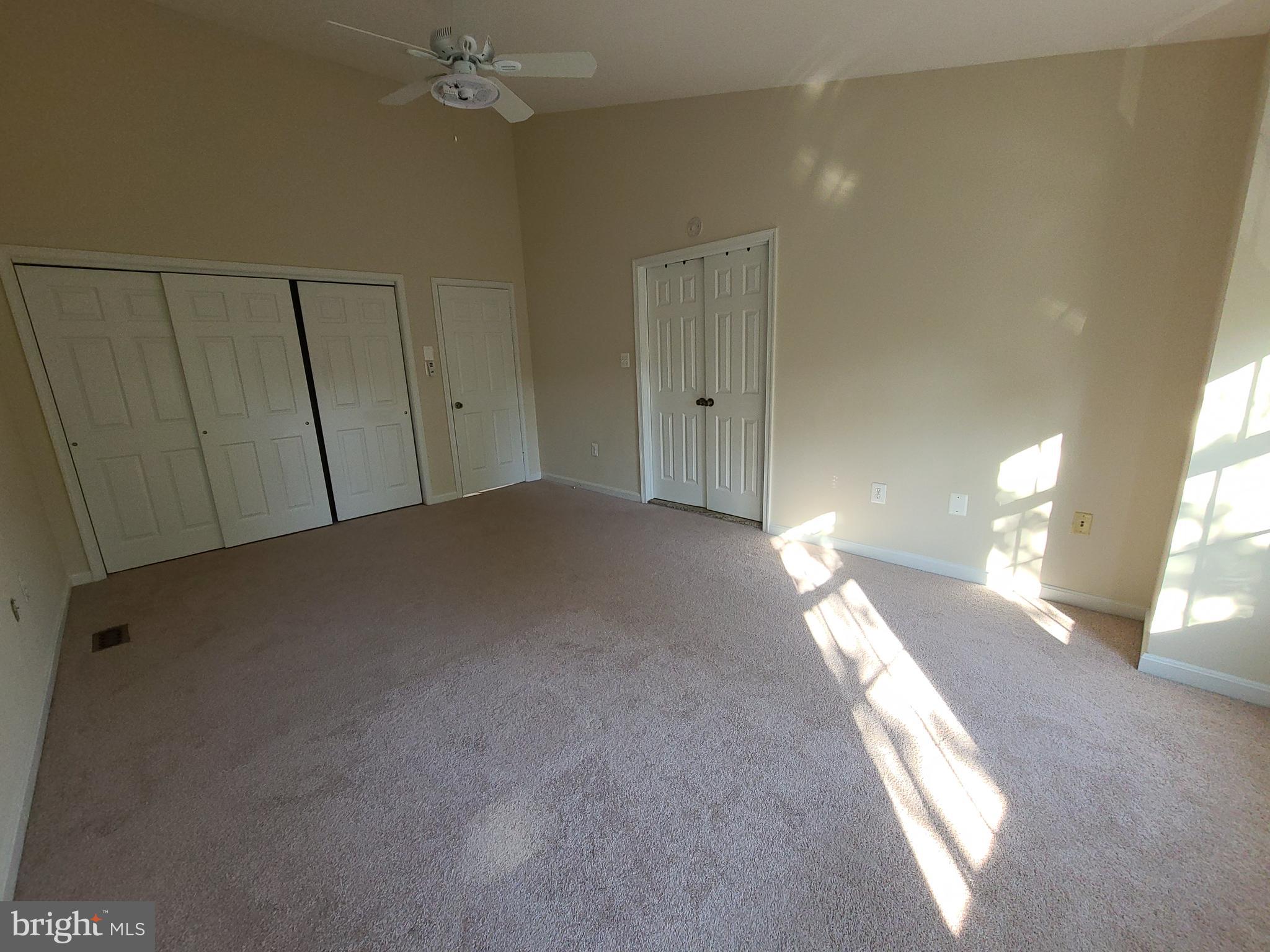 KINGSTOWNE - Residential Lease