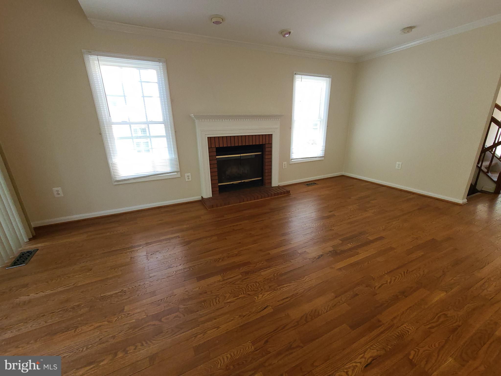 KINGSTOWNE - Residential Lease