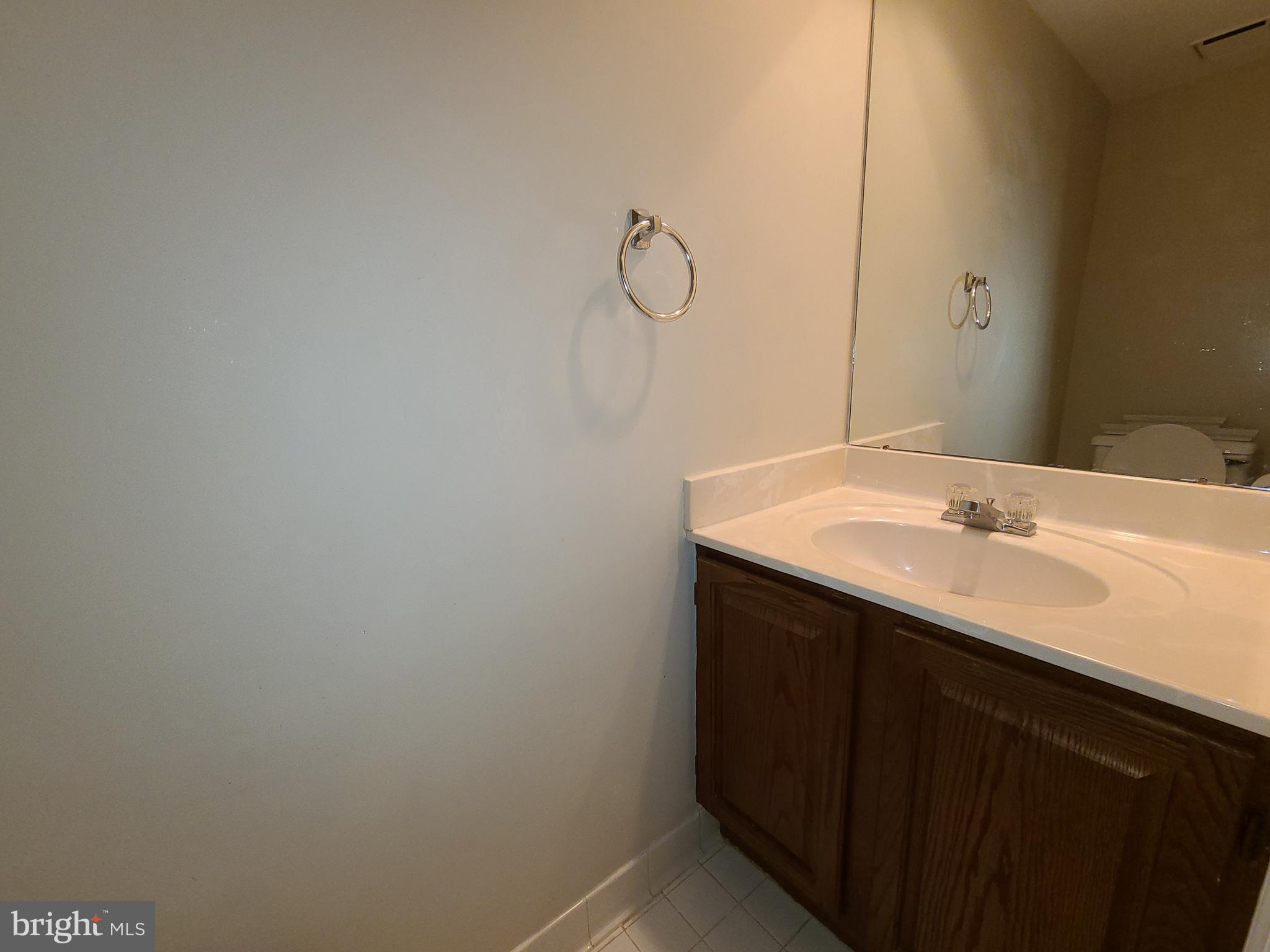 KINGSTOWNE - Residential Lease